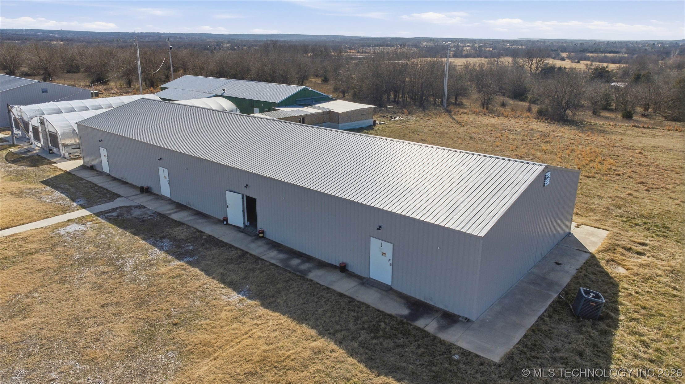 8468 Happy Camp Road Property Photo 1