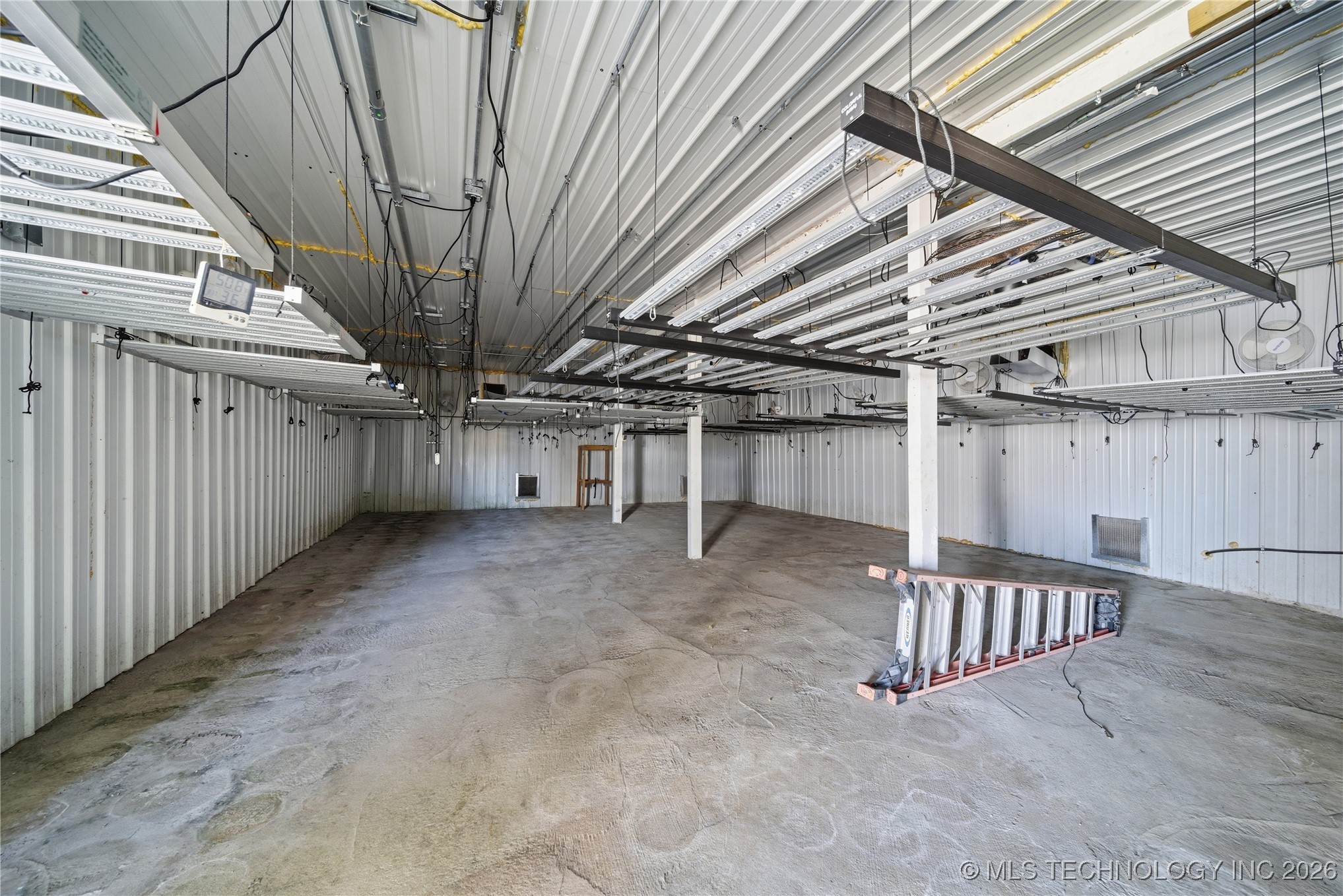 8468 Happy Camp Road Property Photo 27