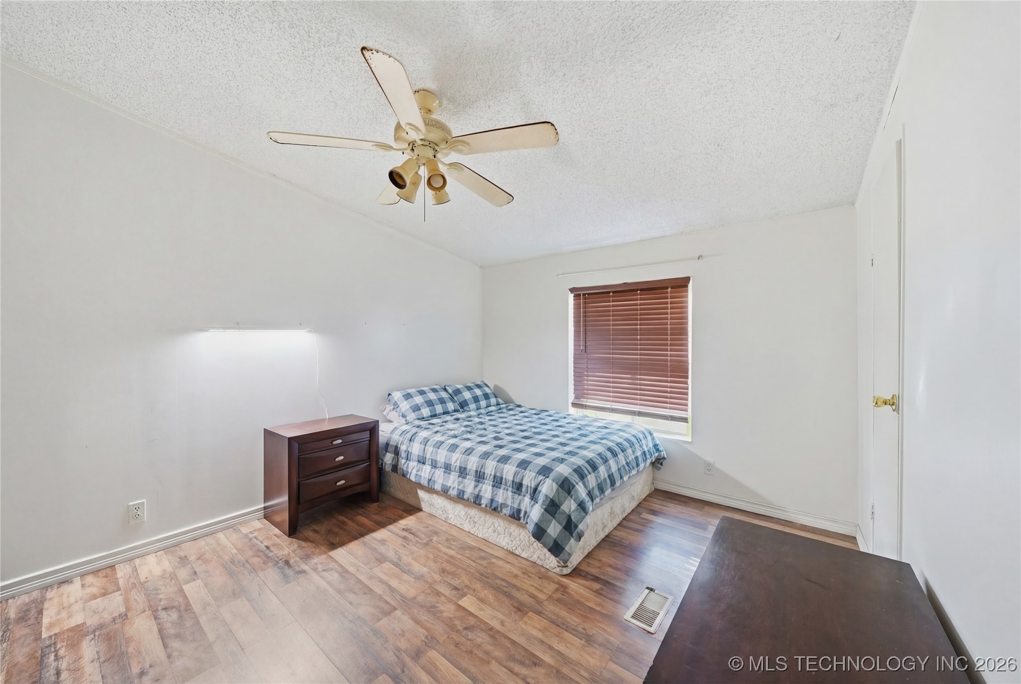 8468 Happy Camp Road Property Photo 38