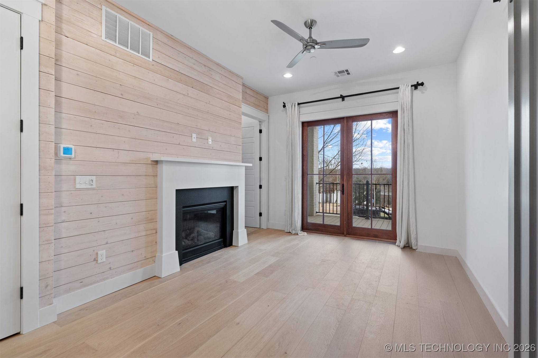 29 Water Street 3 Property Photo 7