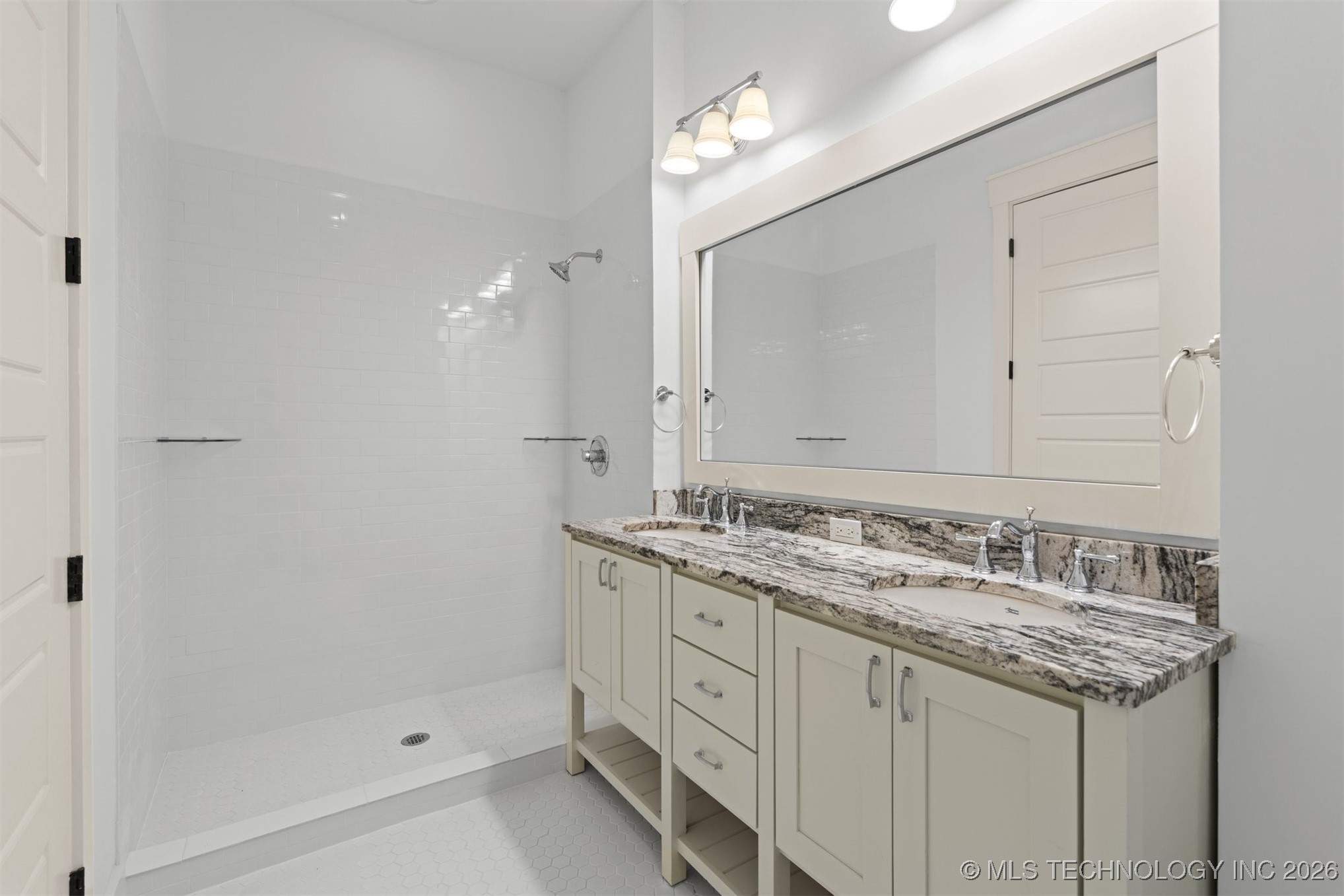 29 Water Street 3 Property Photo 28