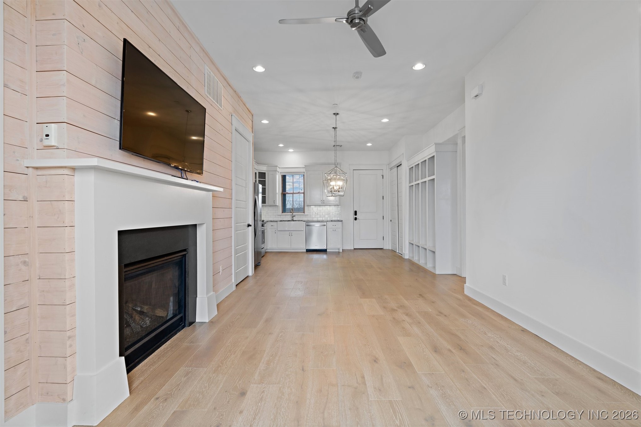 29 Water Street 5 Property Photo 13