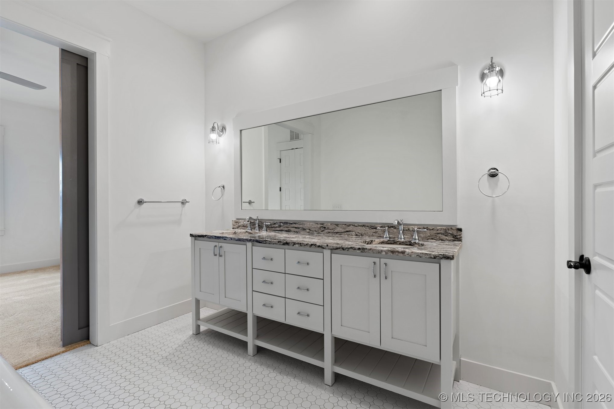 29 Water Street 5 Property Photo 18