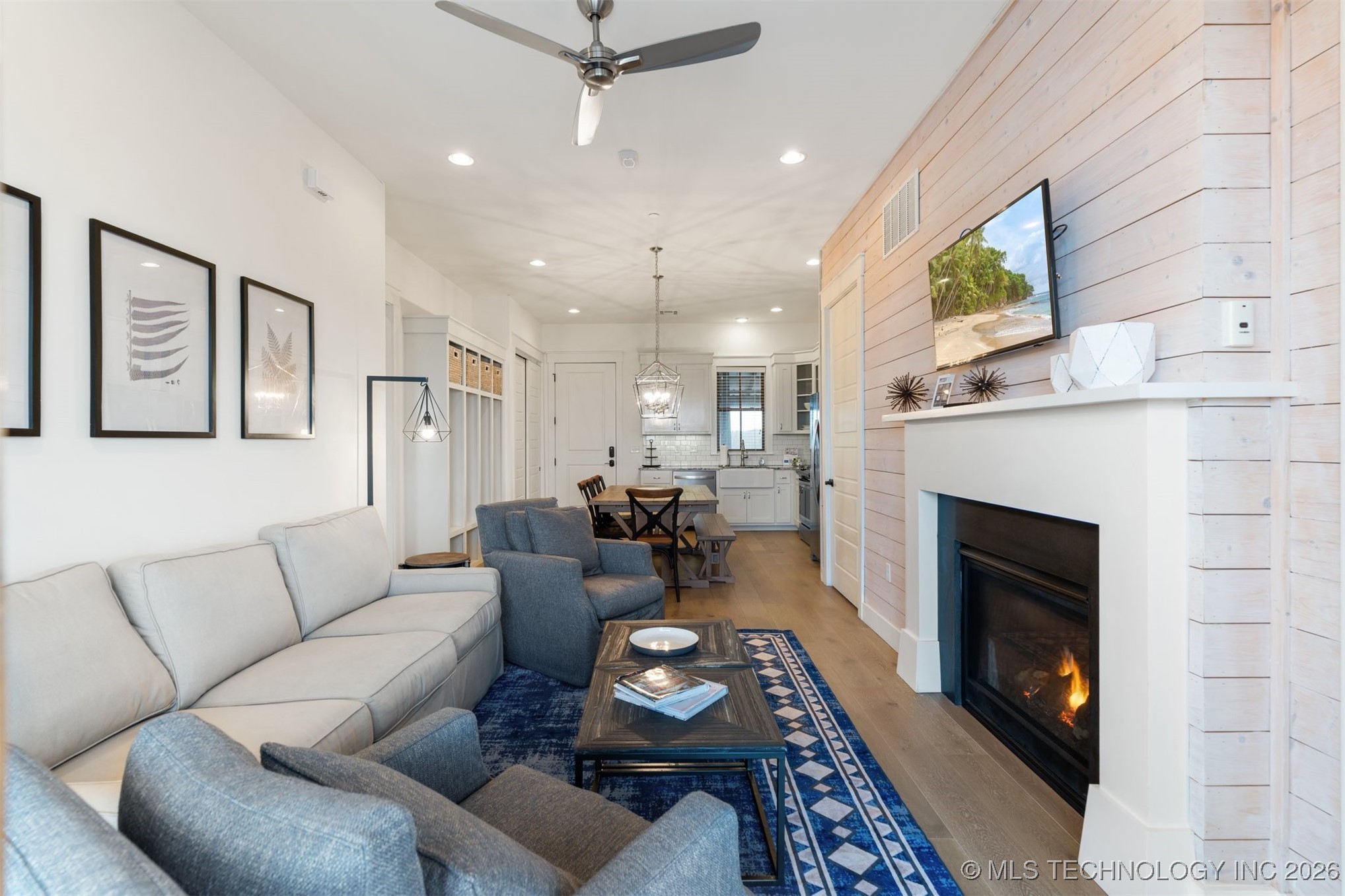 29 Water Street 8 Property Photo 14