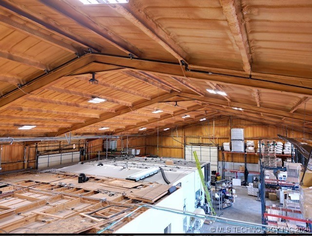 538 Case Property Photo 2