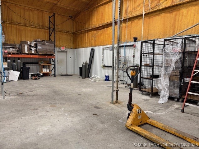 538 Case Property Photo 10