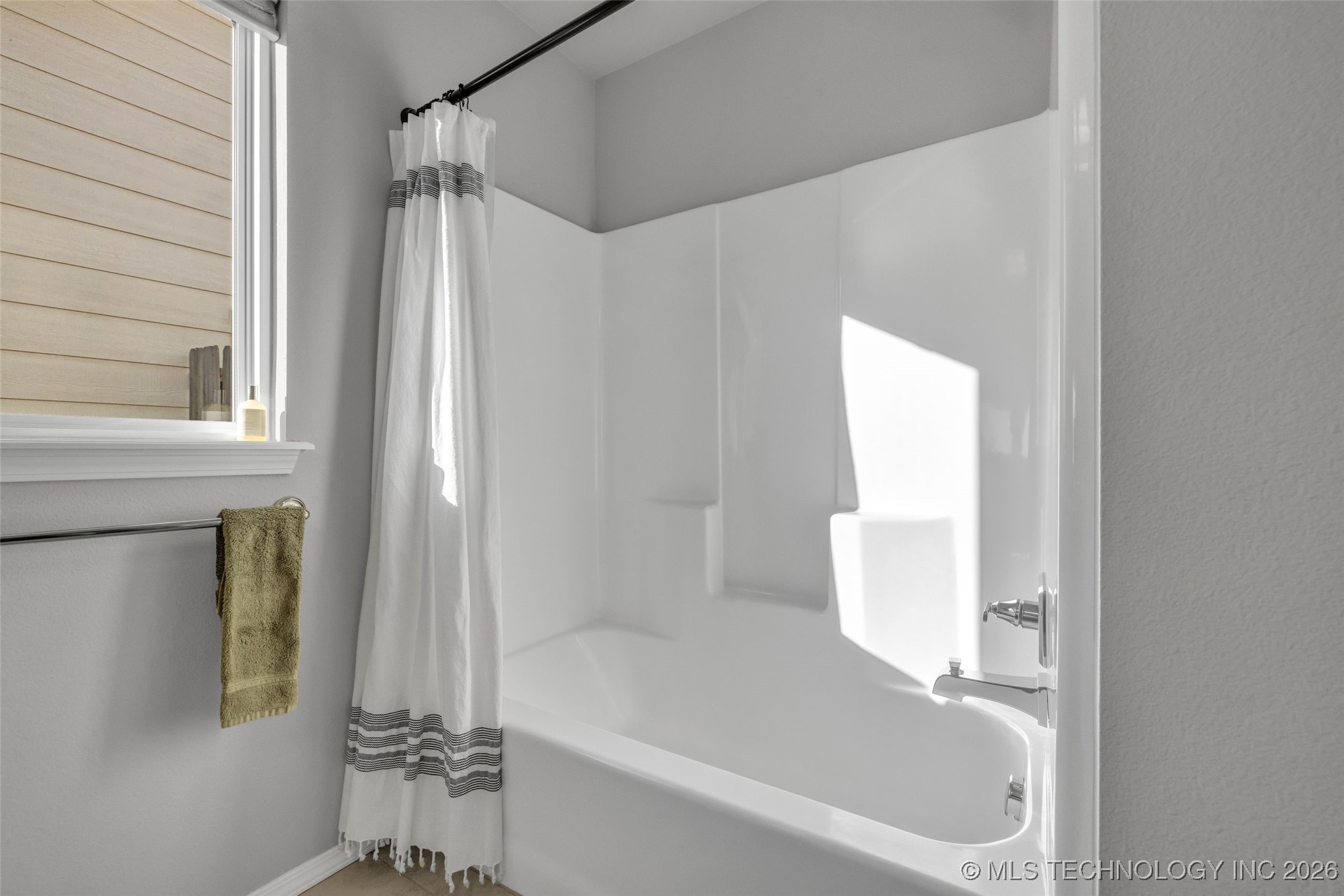 2008 E Union Street Property Photo 26