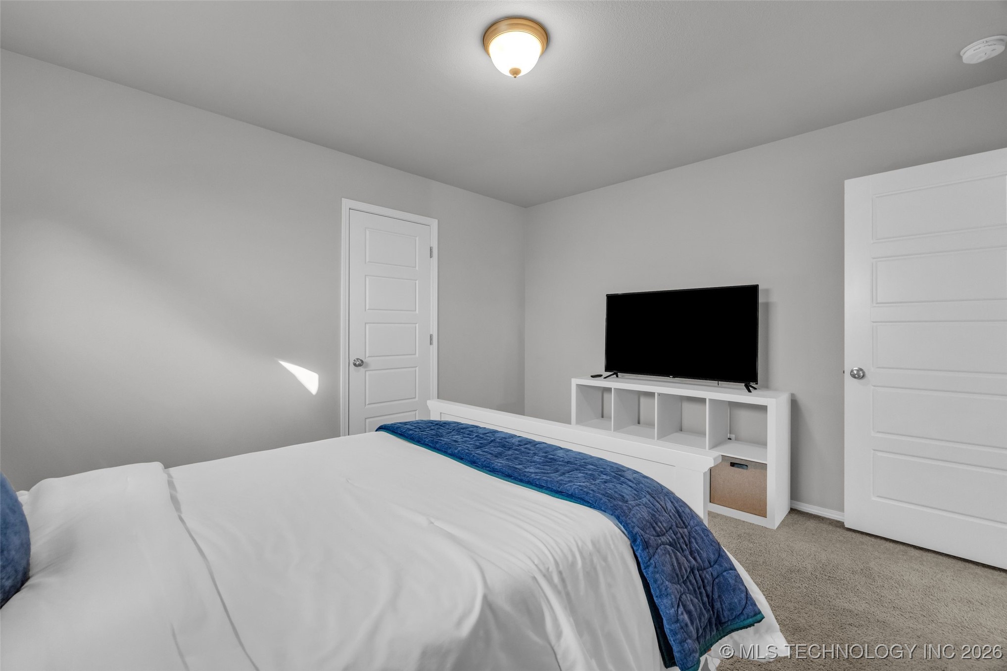 2008 E Union Street Property Photo 31