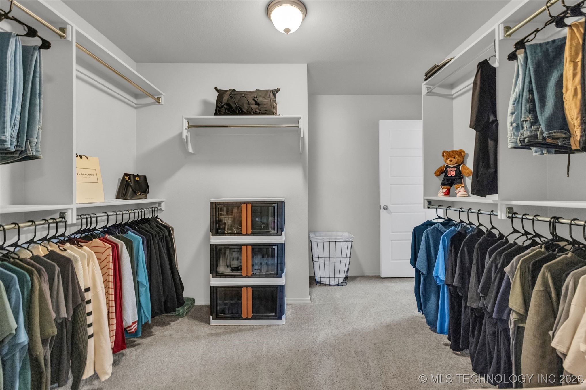 2008 E Union Street Property Photo 38