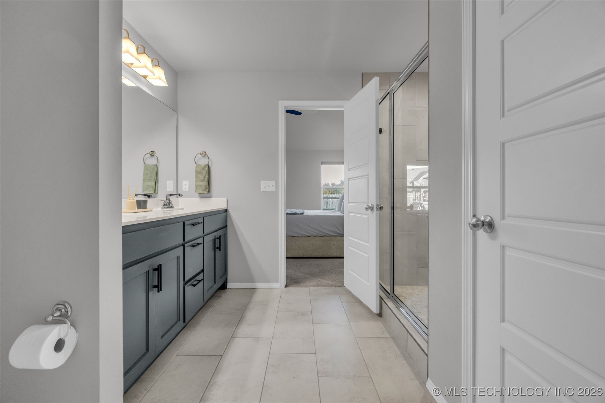 2008 E Union Street Property Photo 40