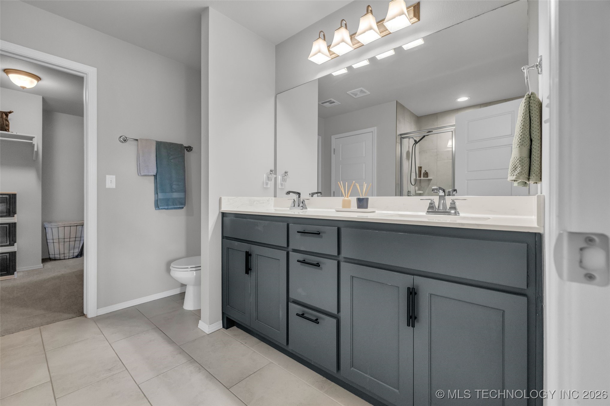 2008 E Union Street Property Photo 42