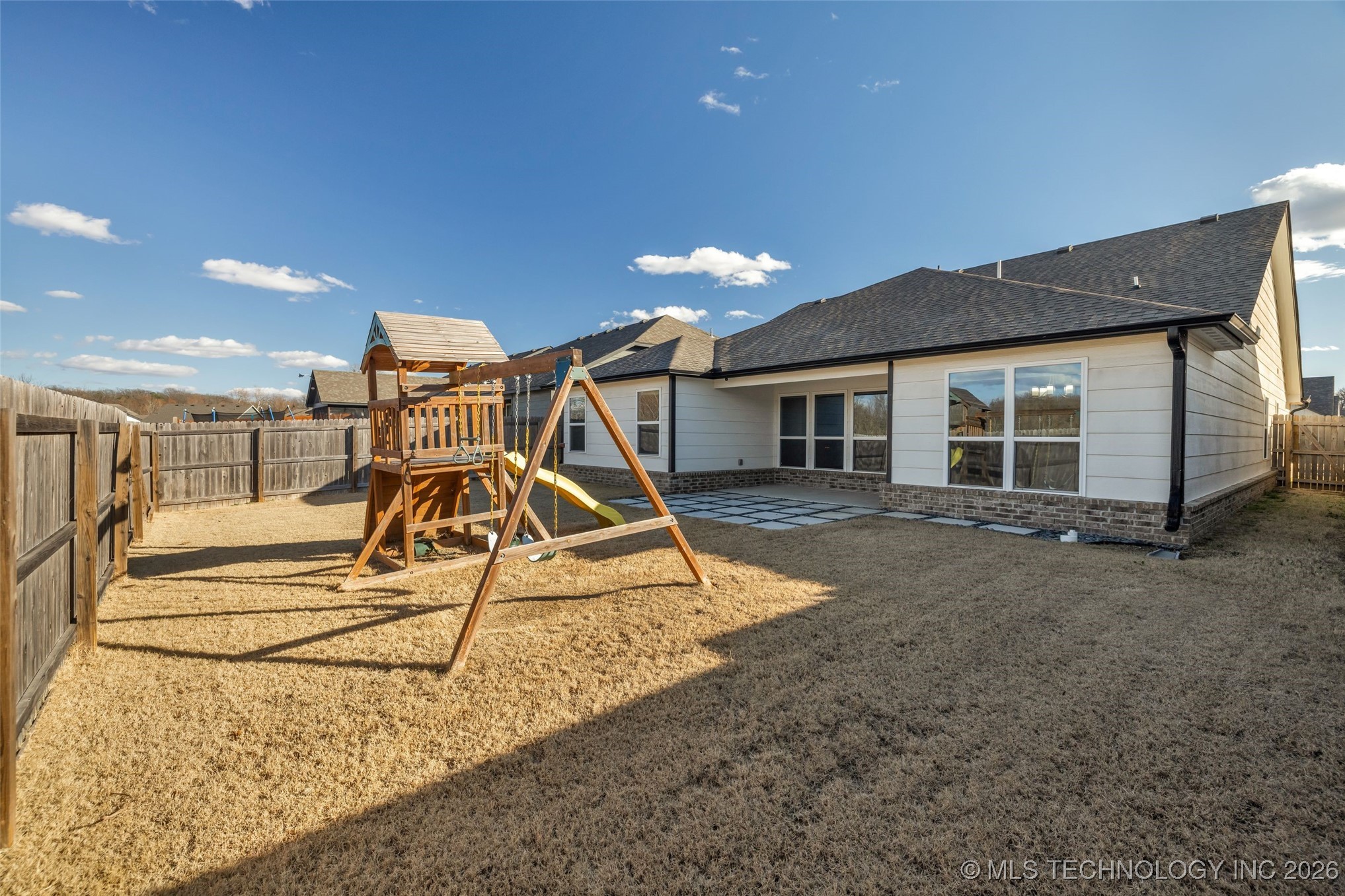 2008 E Union Street Property Photo 44