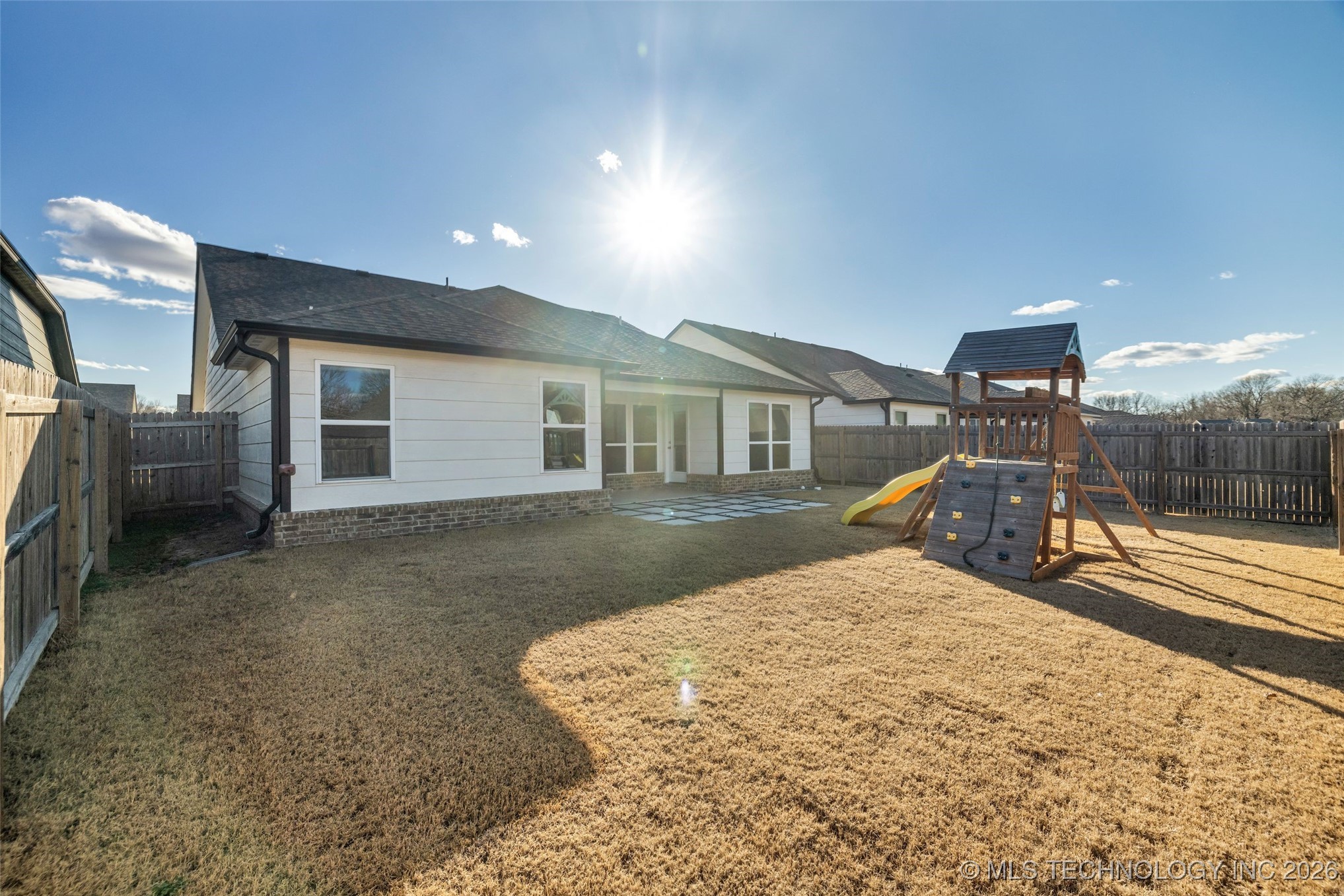 2008 E Union Street Property Photo 45