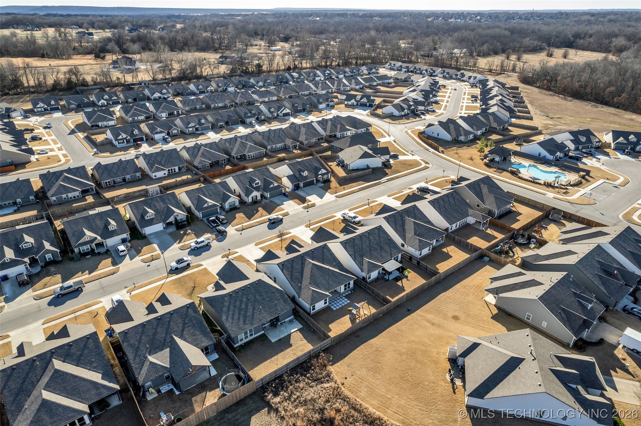 2008 E Union Street Property Photo 53