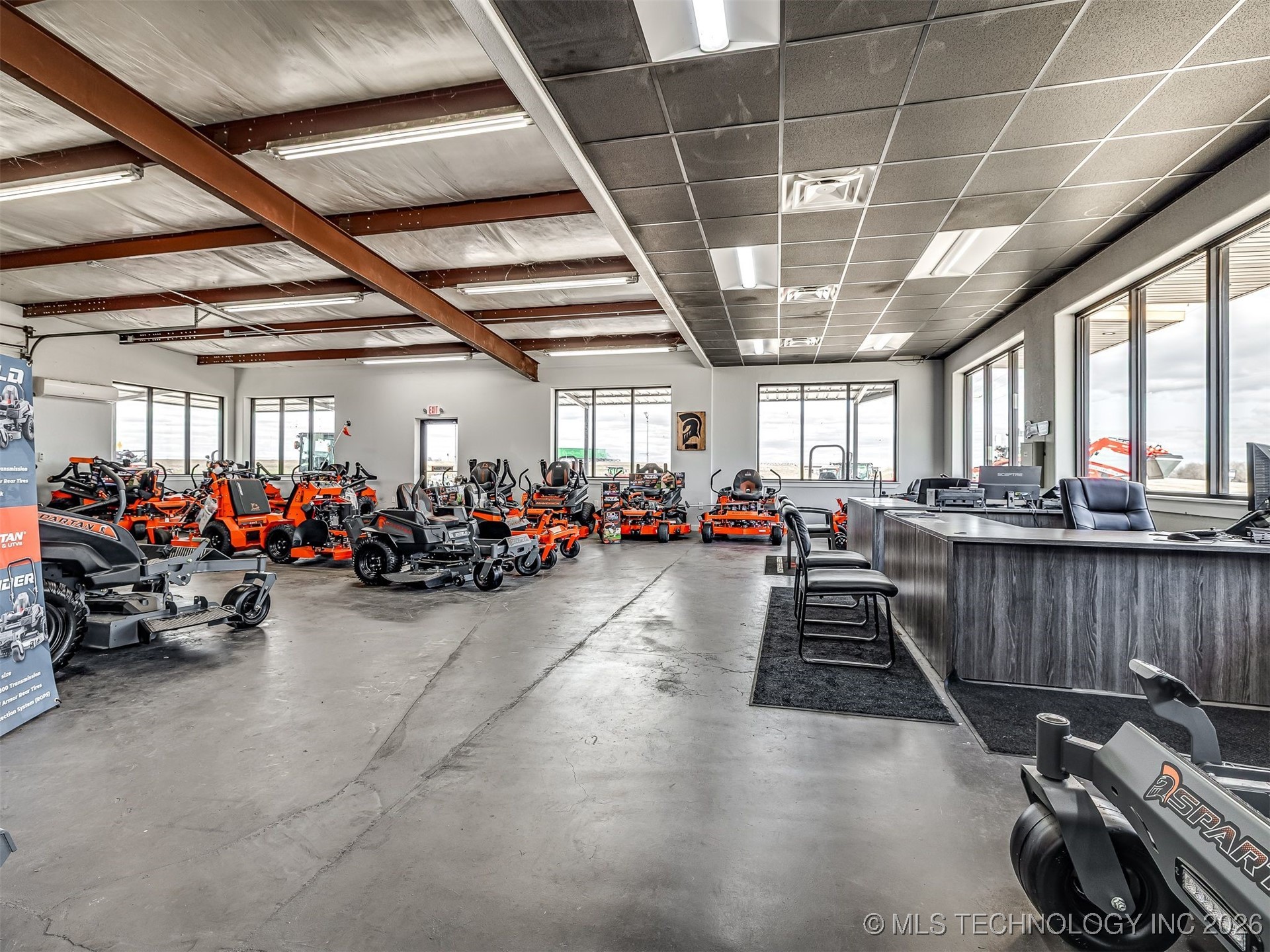 2238 N Broadway Property Photo 13