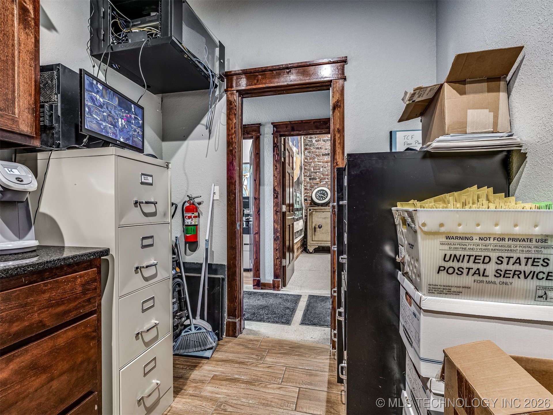 2238 N Broadway Property Photo 25