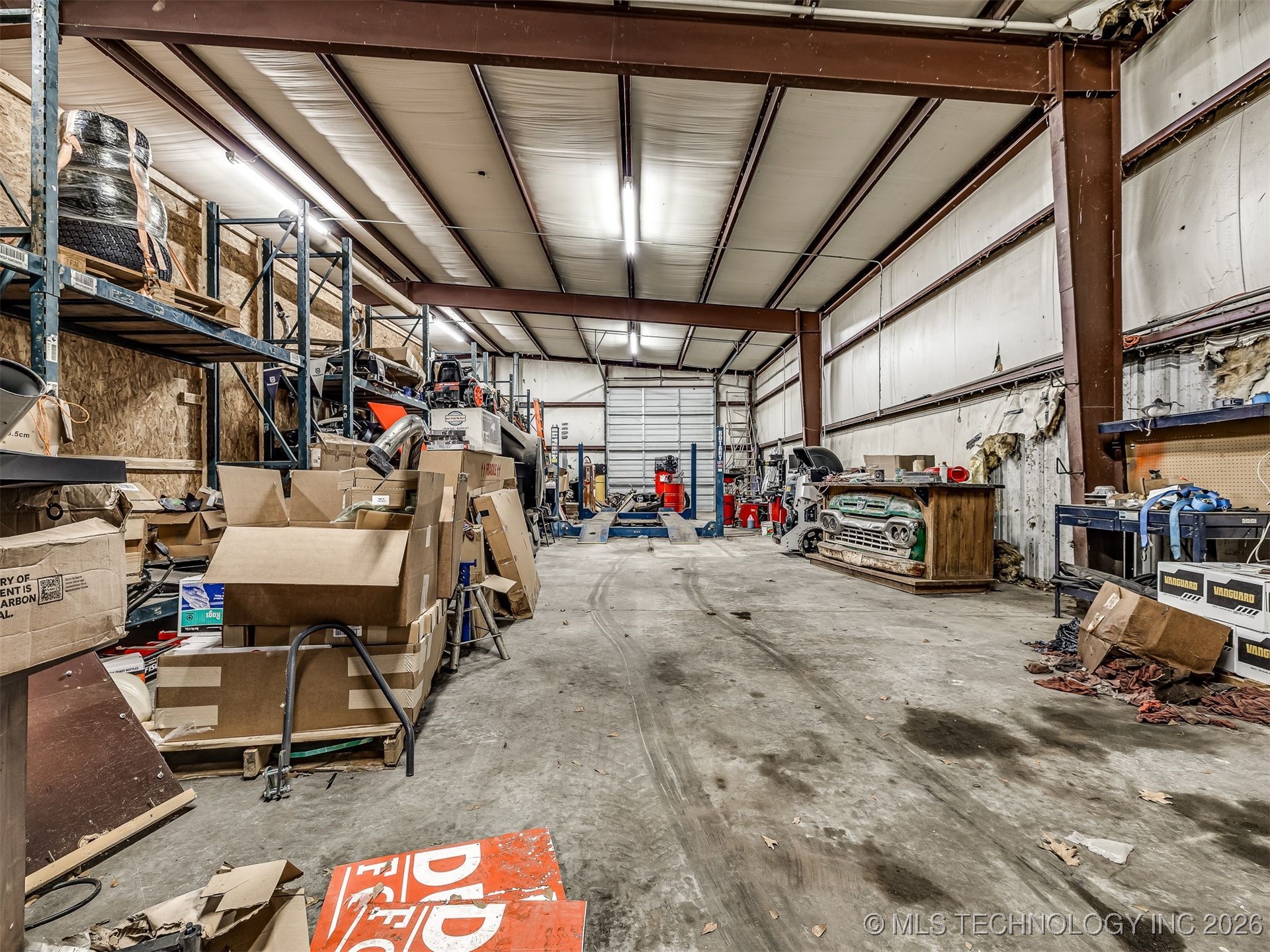 2238 N Broadway Property Photo 33