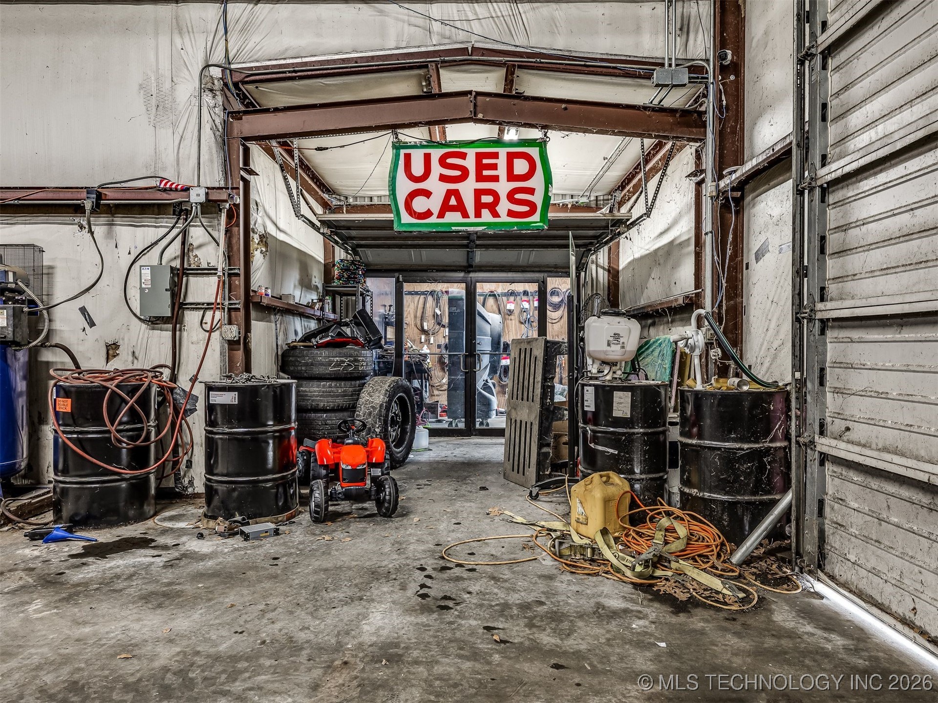 2238 N Broadway Property Photo 36