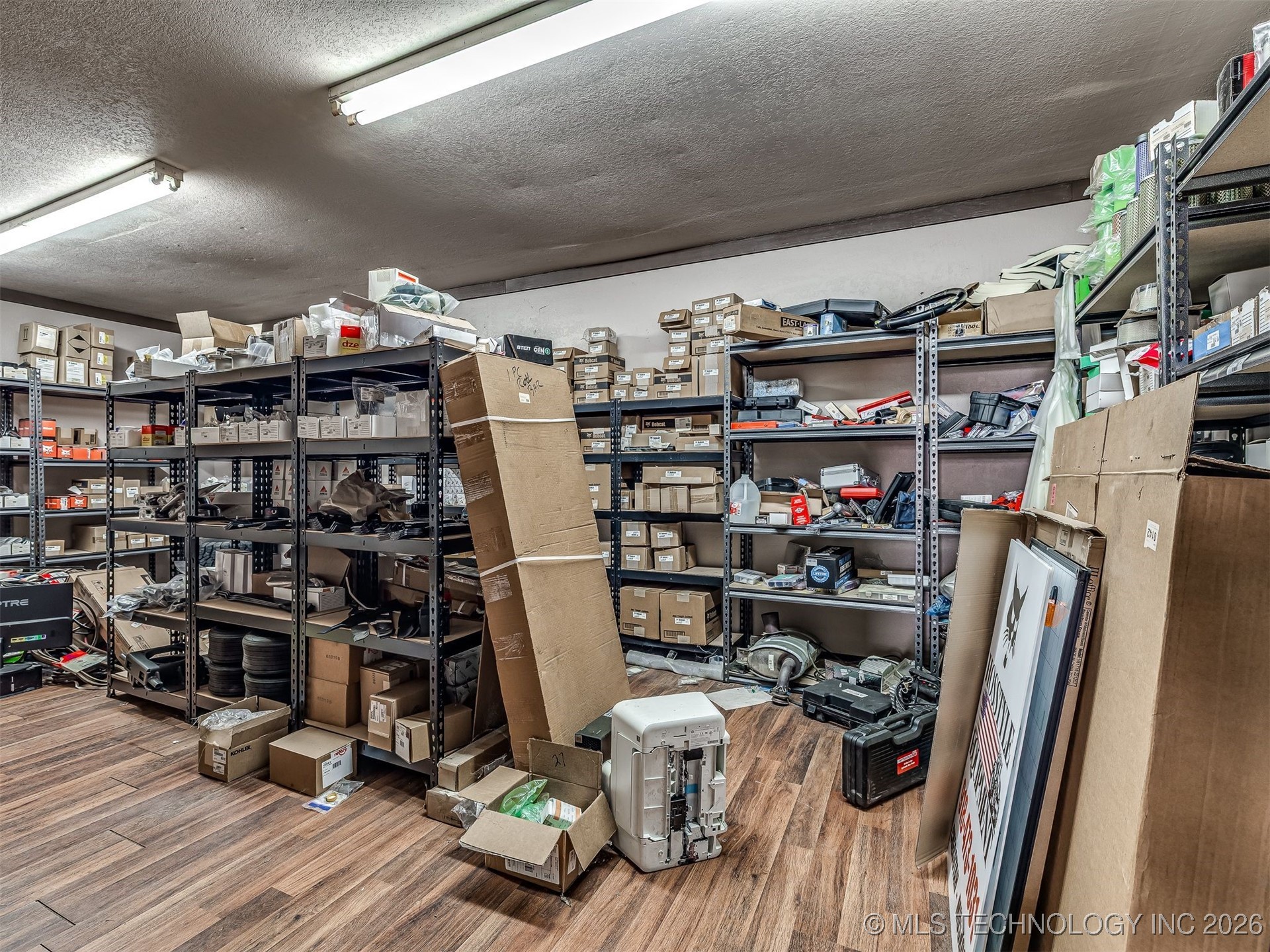 2238 N Broadway Property Photo 51