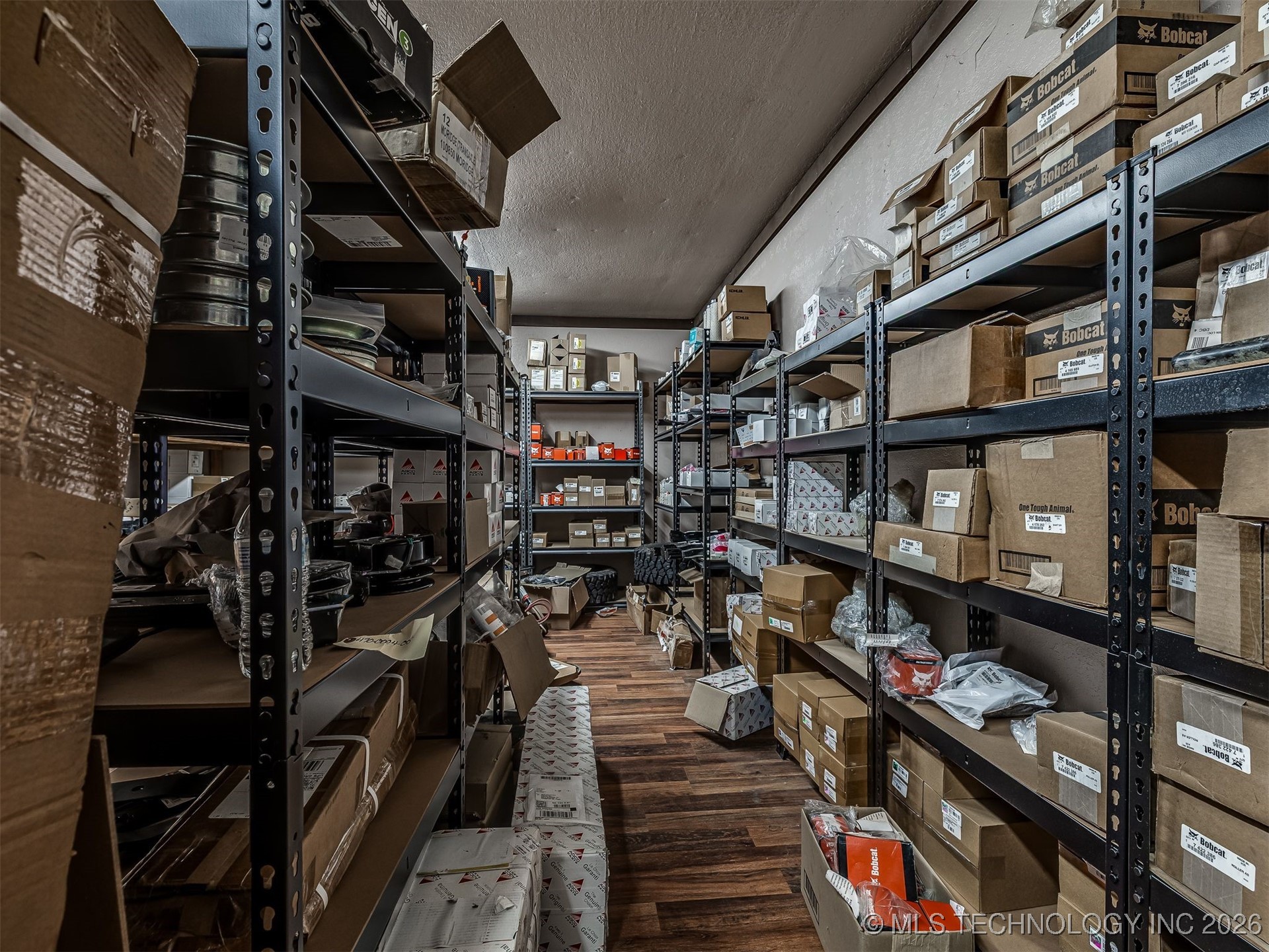 2238 N Broadway Property Photo 53