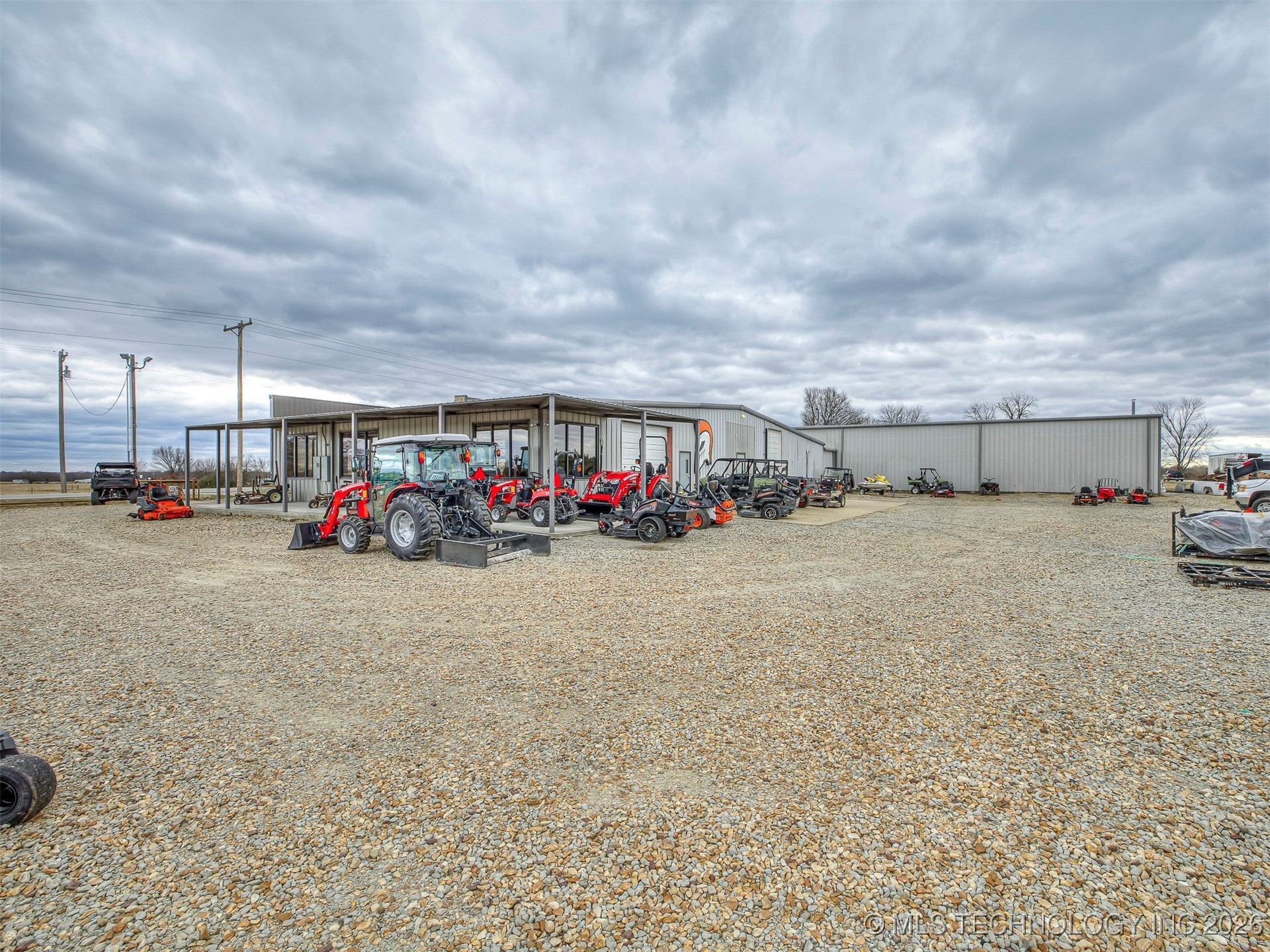 2238 N Broadway Property Photo 55