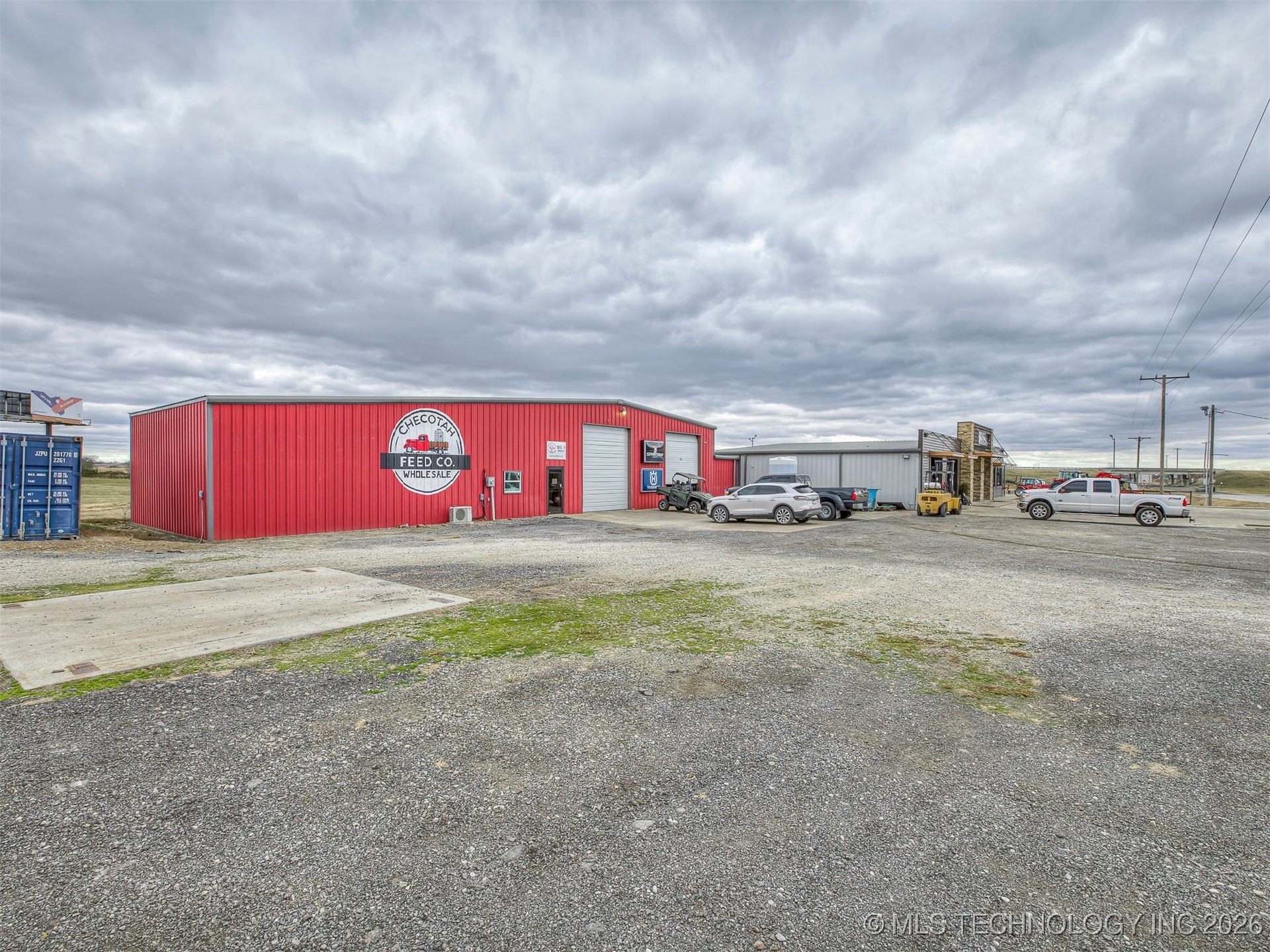 2238 N Broadway Property Photo 57