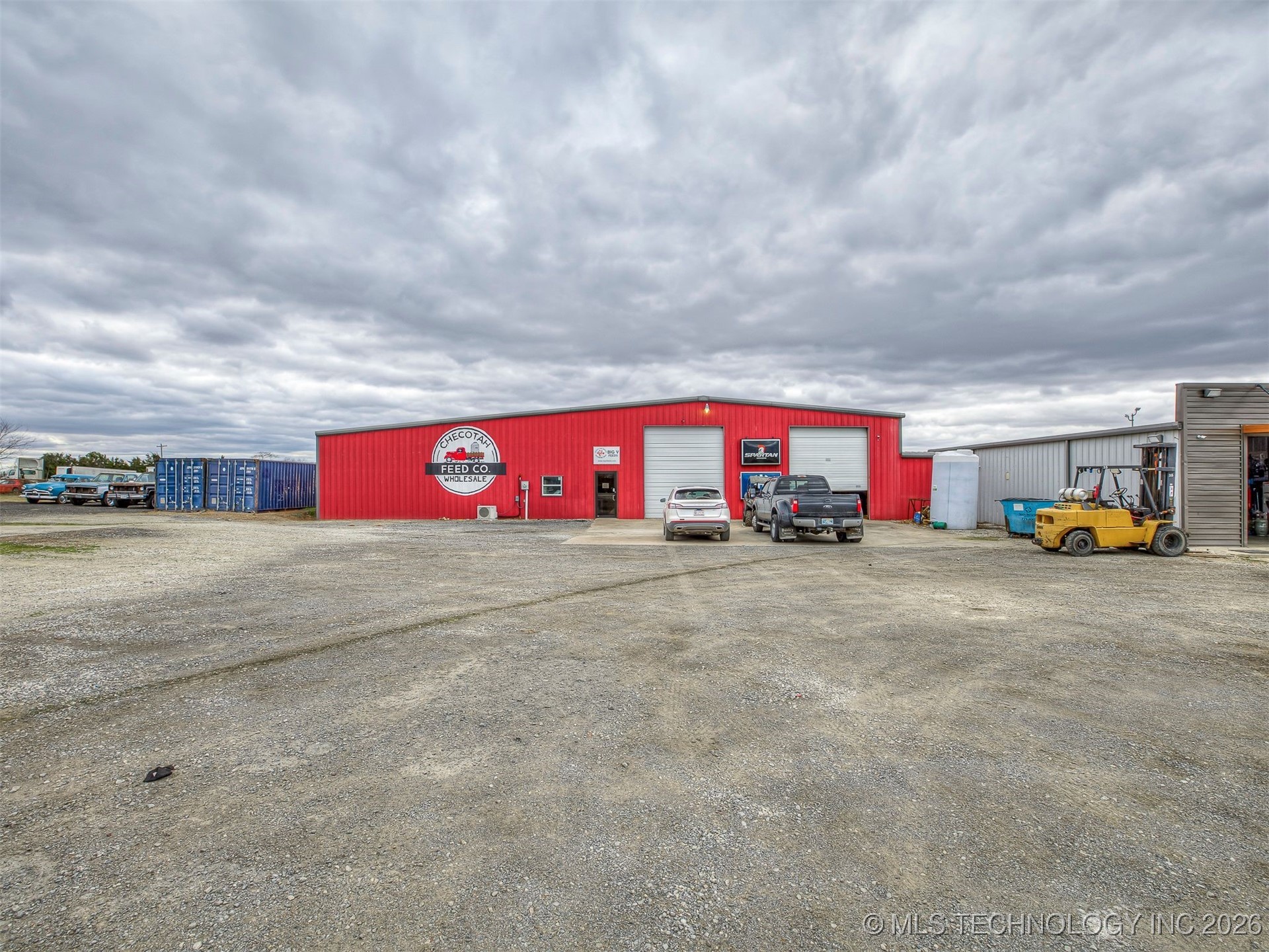 2238 N Broadway Property Photo 59