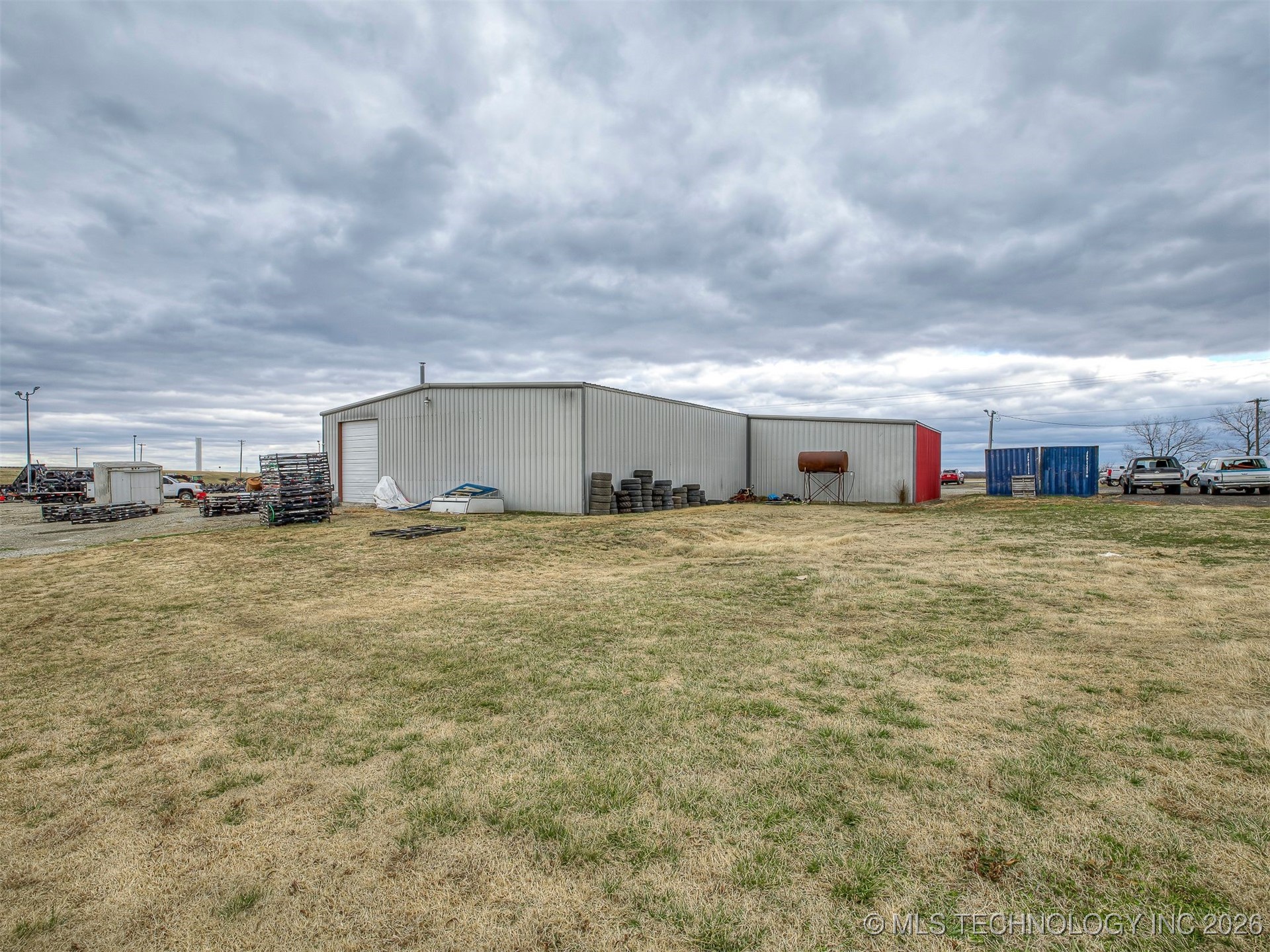 2238 N Broadway Property Photo 65