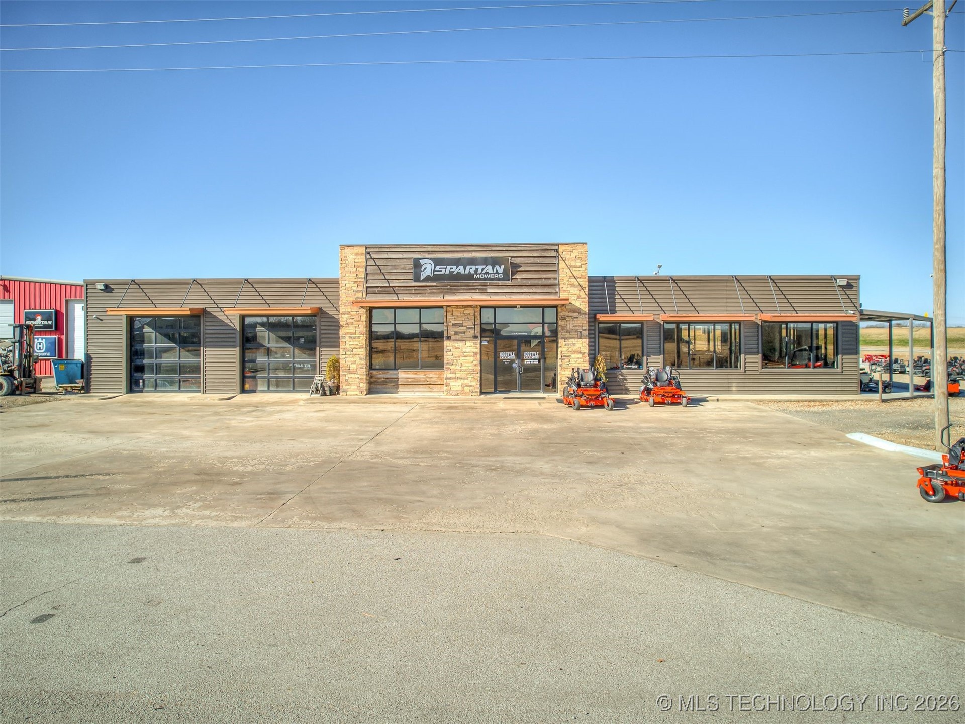 2238 N Broadway Property Photo 72