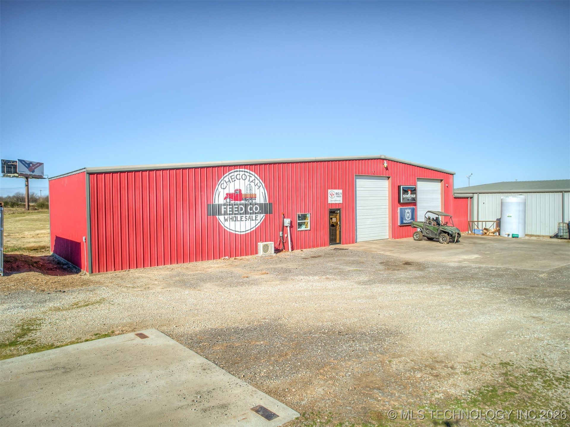 2238 N Broadway Property Photo 74