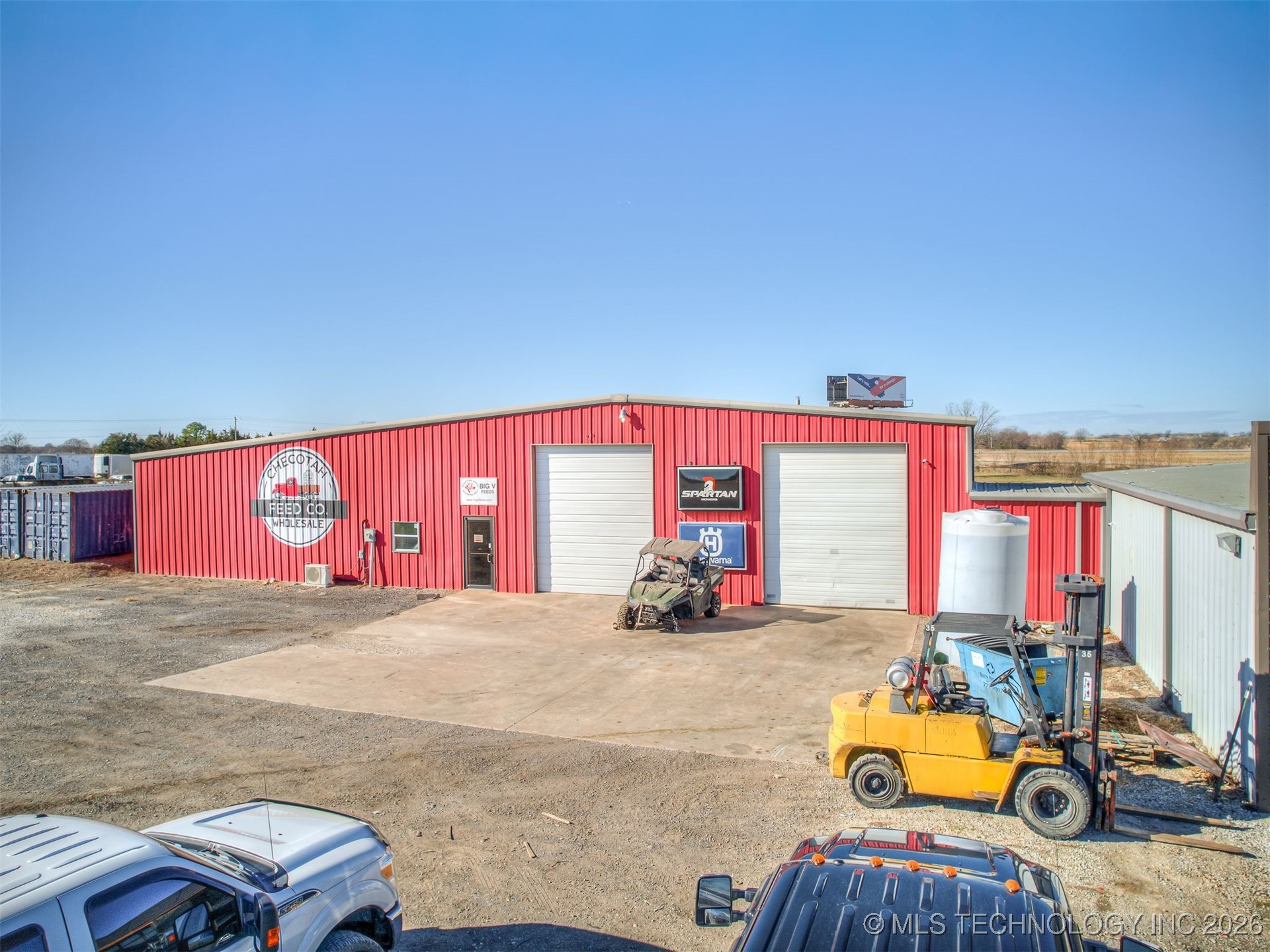 2238 N Broadway Property Photo 76