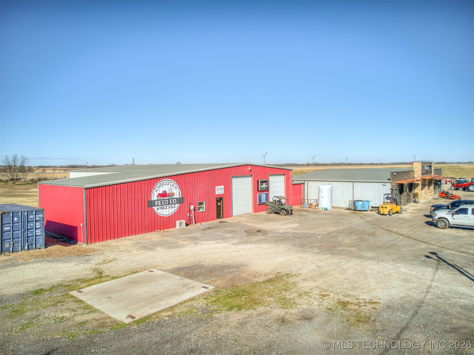 2238 N Broadway Property Photo 77