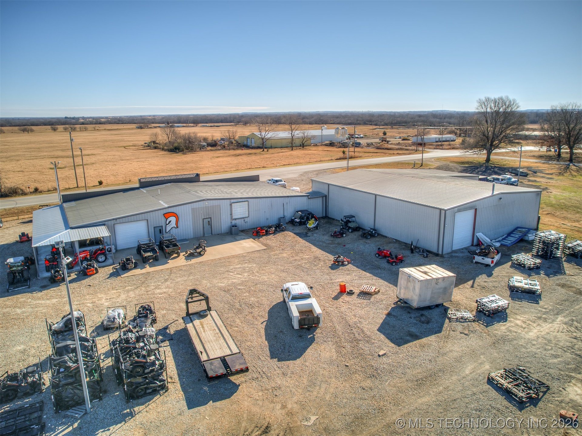 2238 N Broadway Property Photo 80