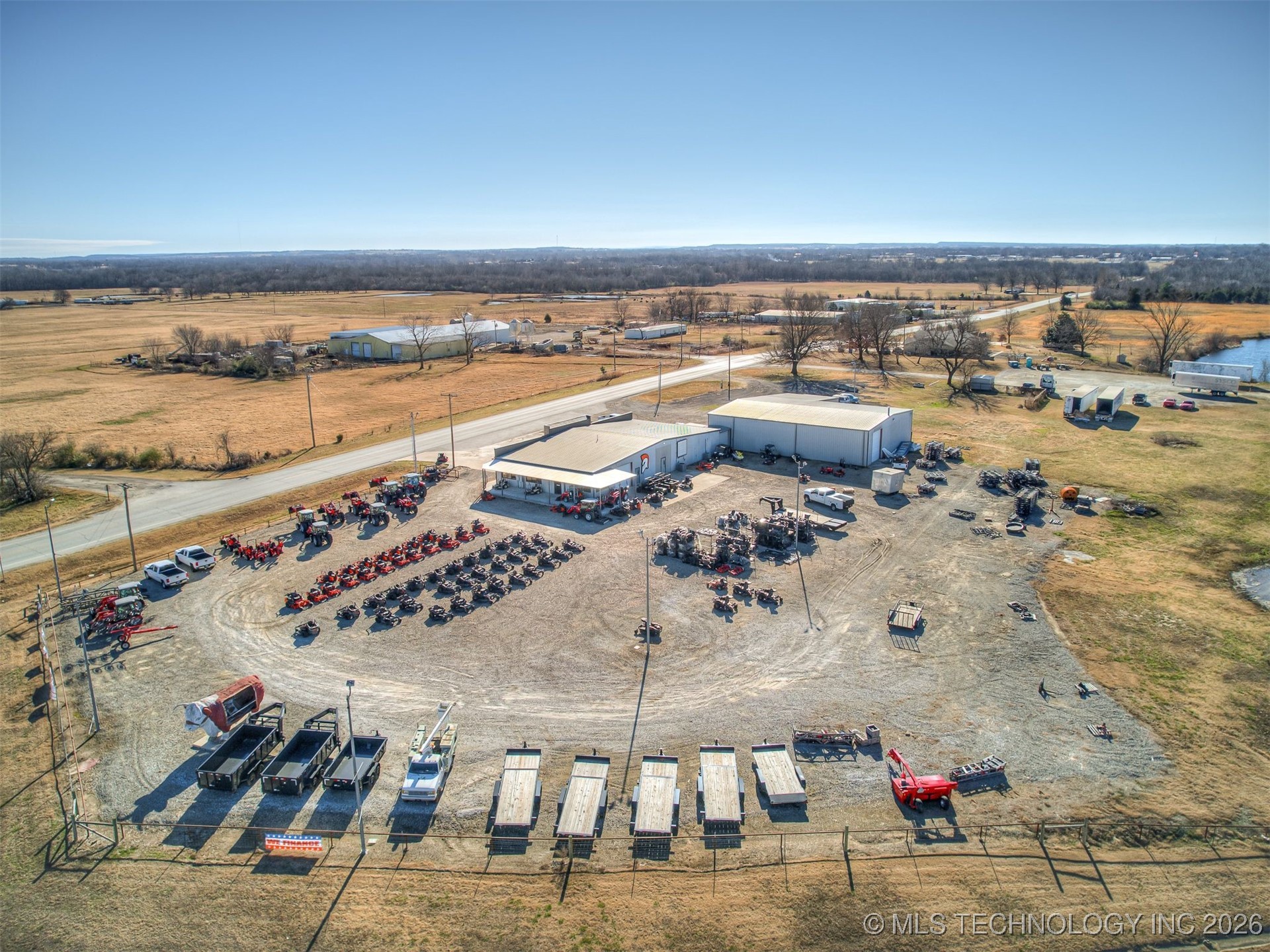 2238 N Broadway Property Photo 81