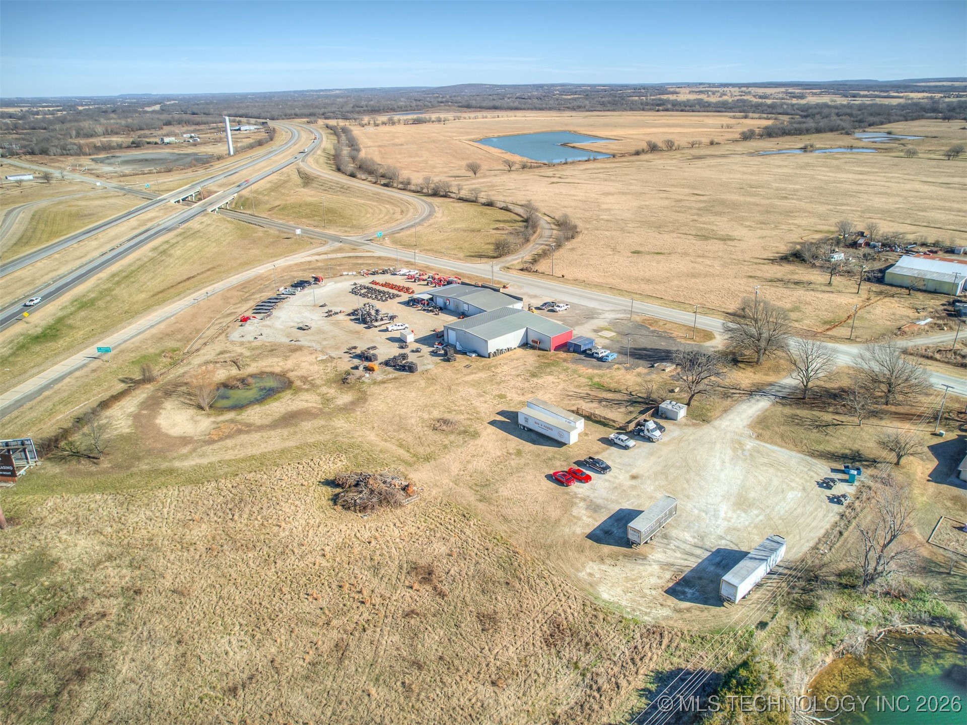 2238 N Broadway Property Photo 89