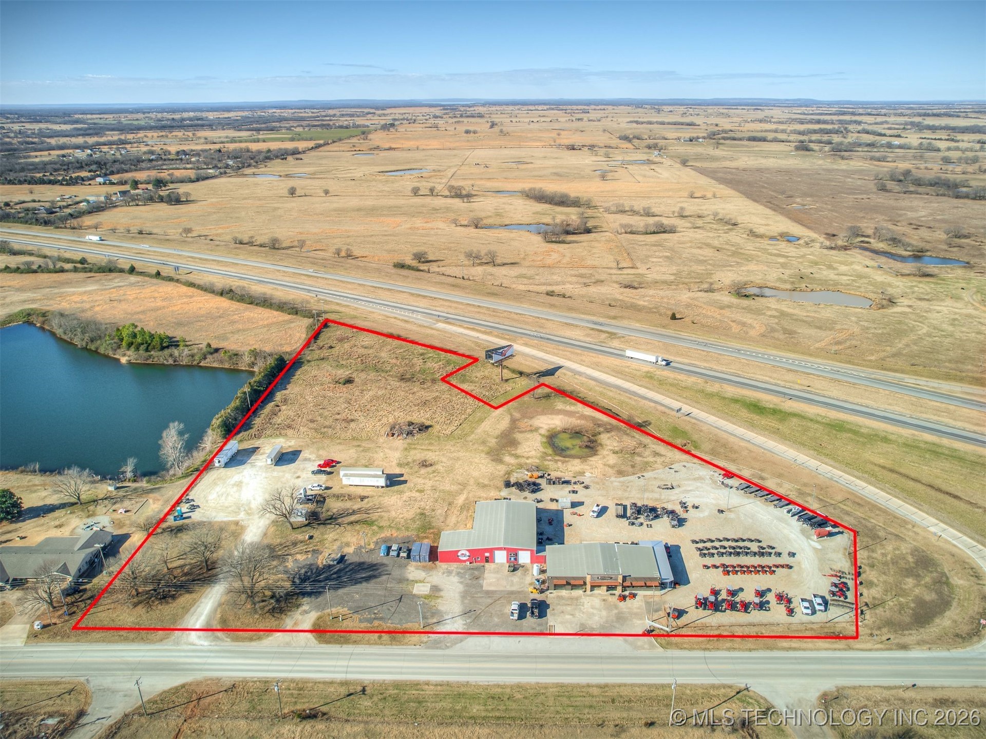 2238 N Broadway Property Photo 94