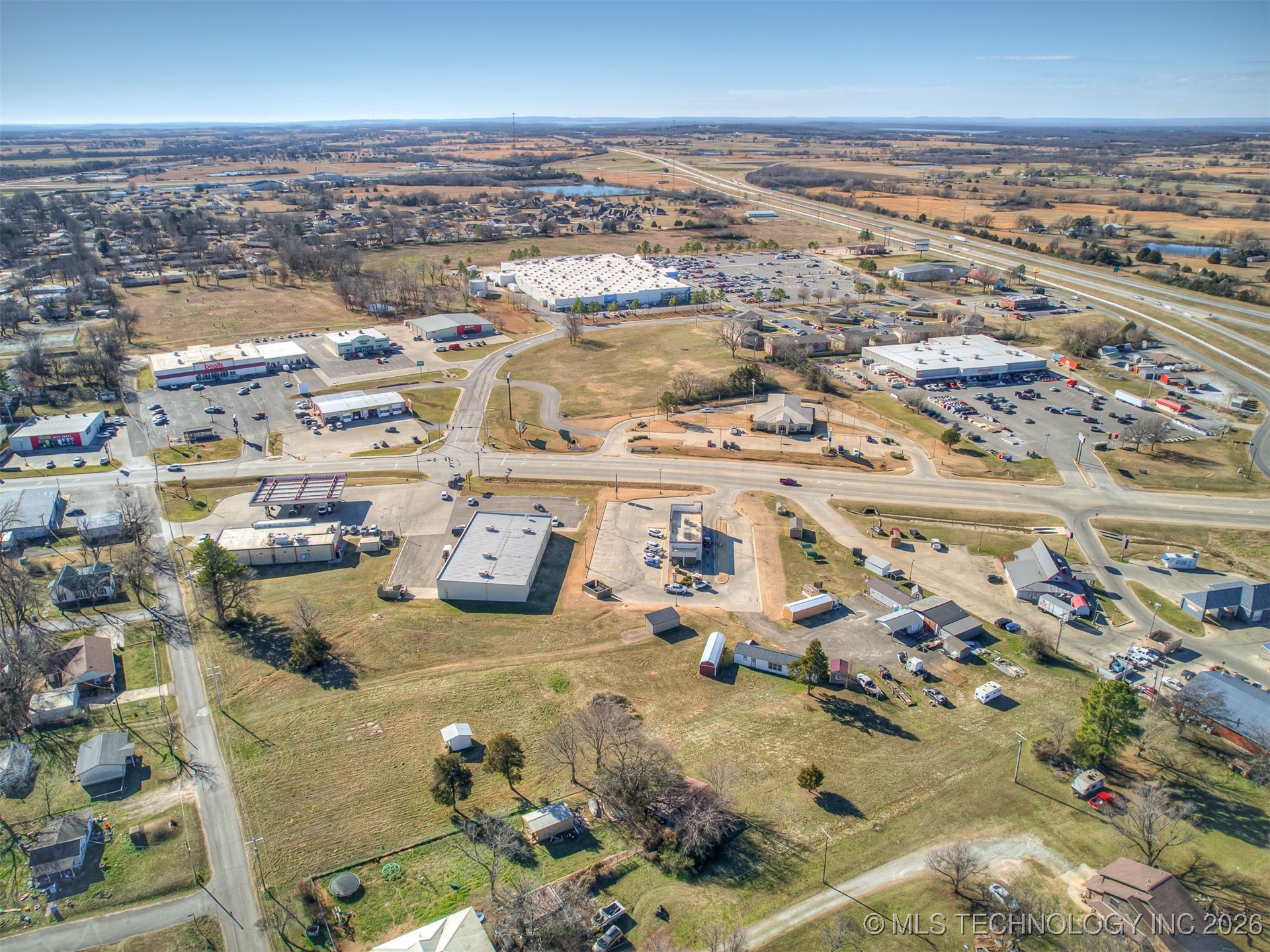 0 W Gentry Avenue Property Photo 31