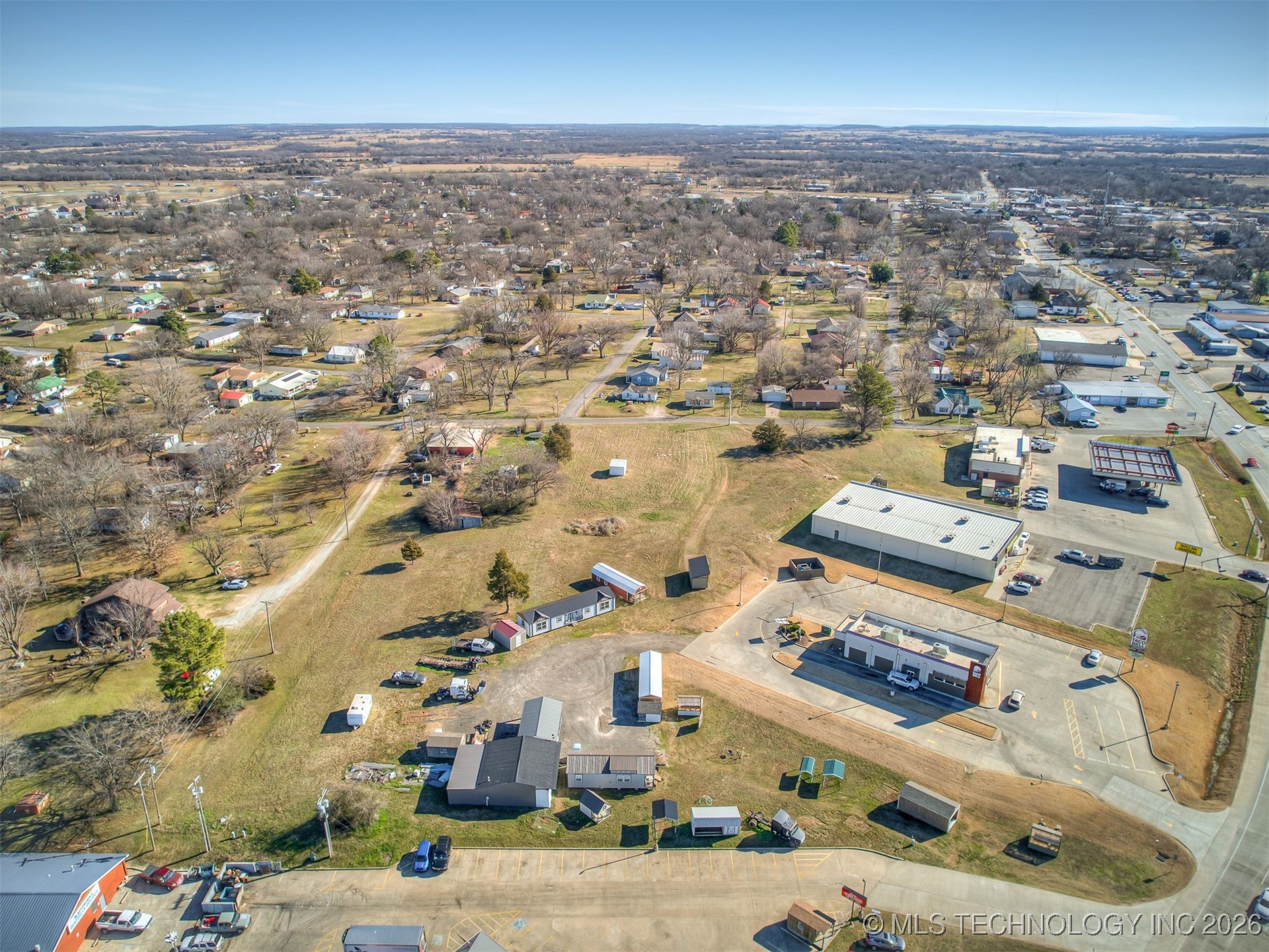 1107 W Gentry Avenue Property Photo 8