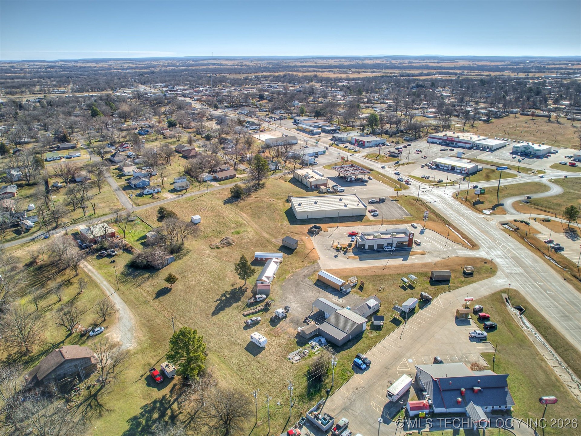 1107 W Gentry Avenue Property Photo 9