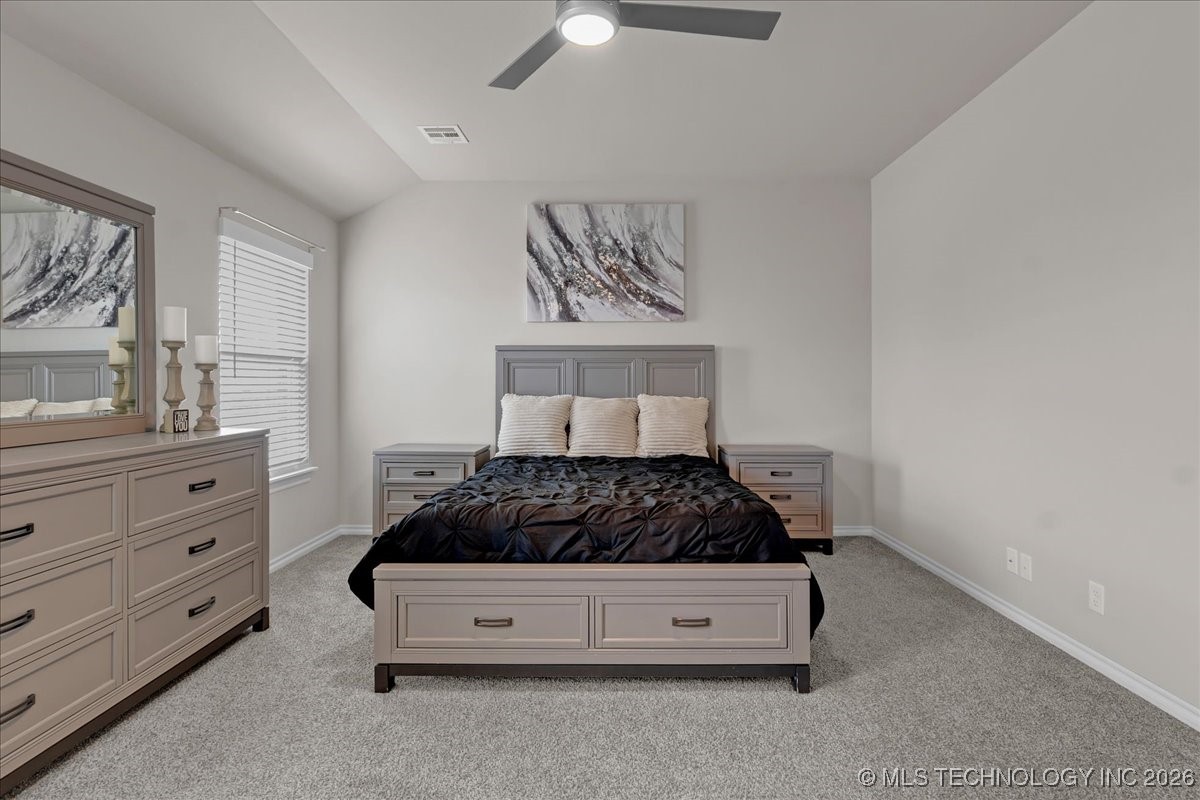 4623 S Chestnut Avenue Property Photo 34