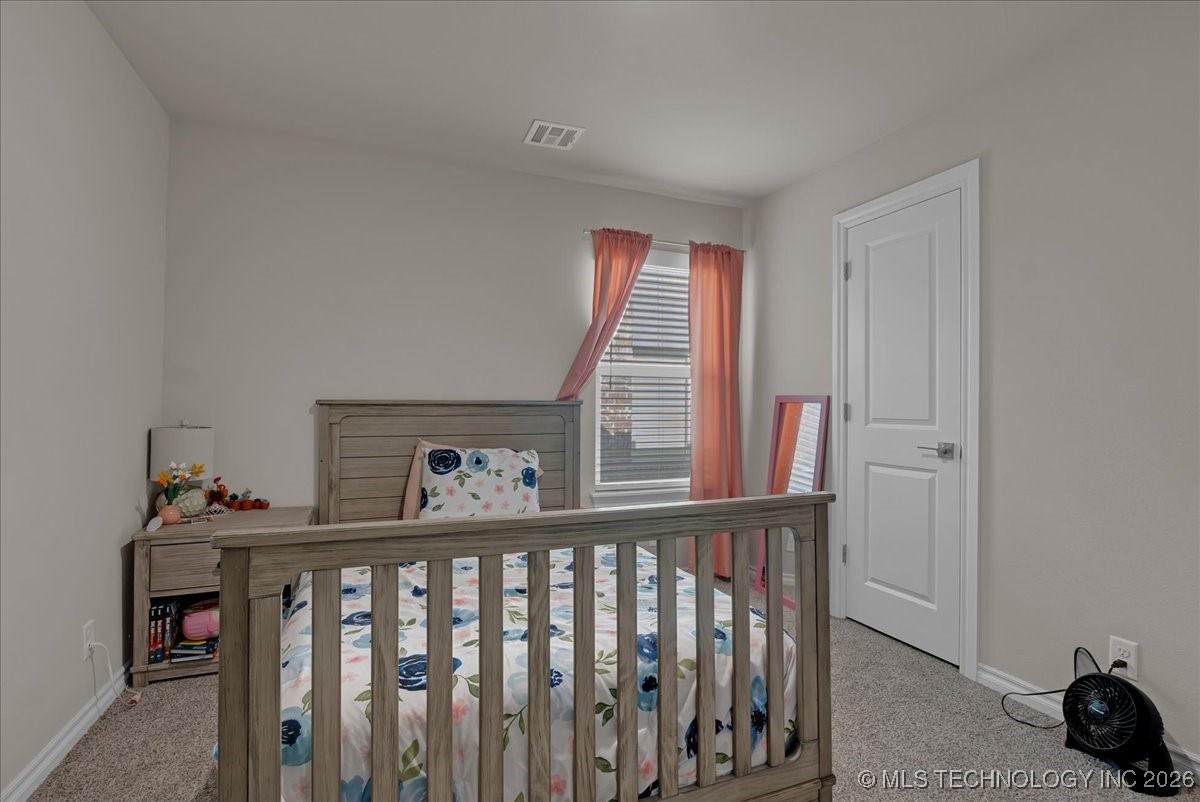 4623 S Chestnut Avenue Property Photo 45