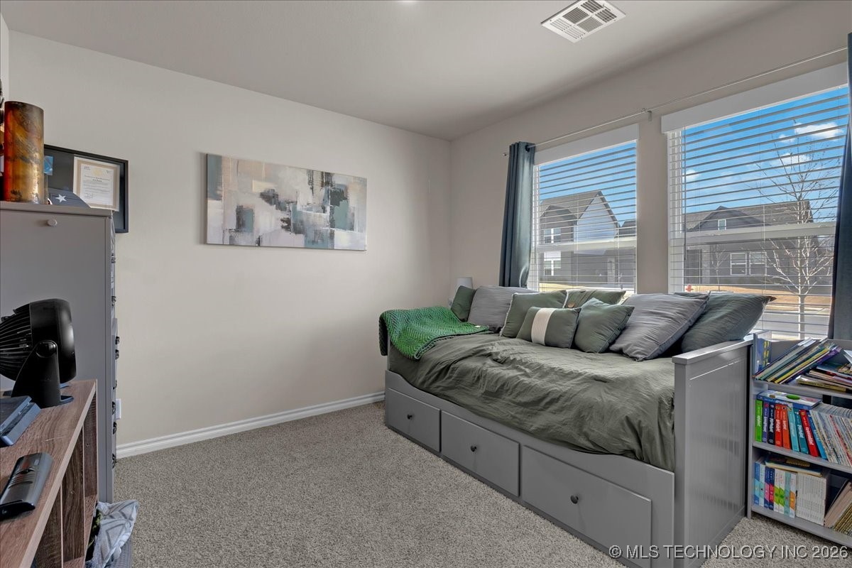 4623 S Chestnut Avenue Property Photo 47