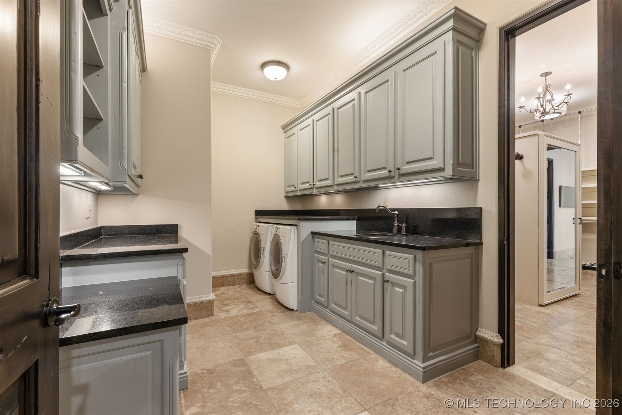 1402 E 122nd Court S Property Photo 64