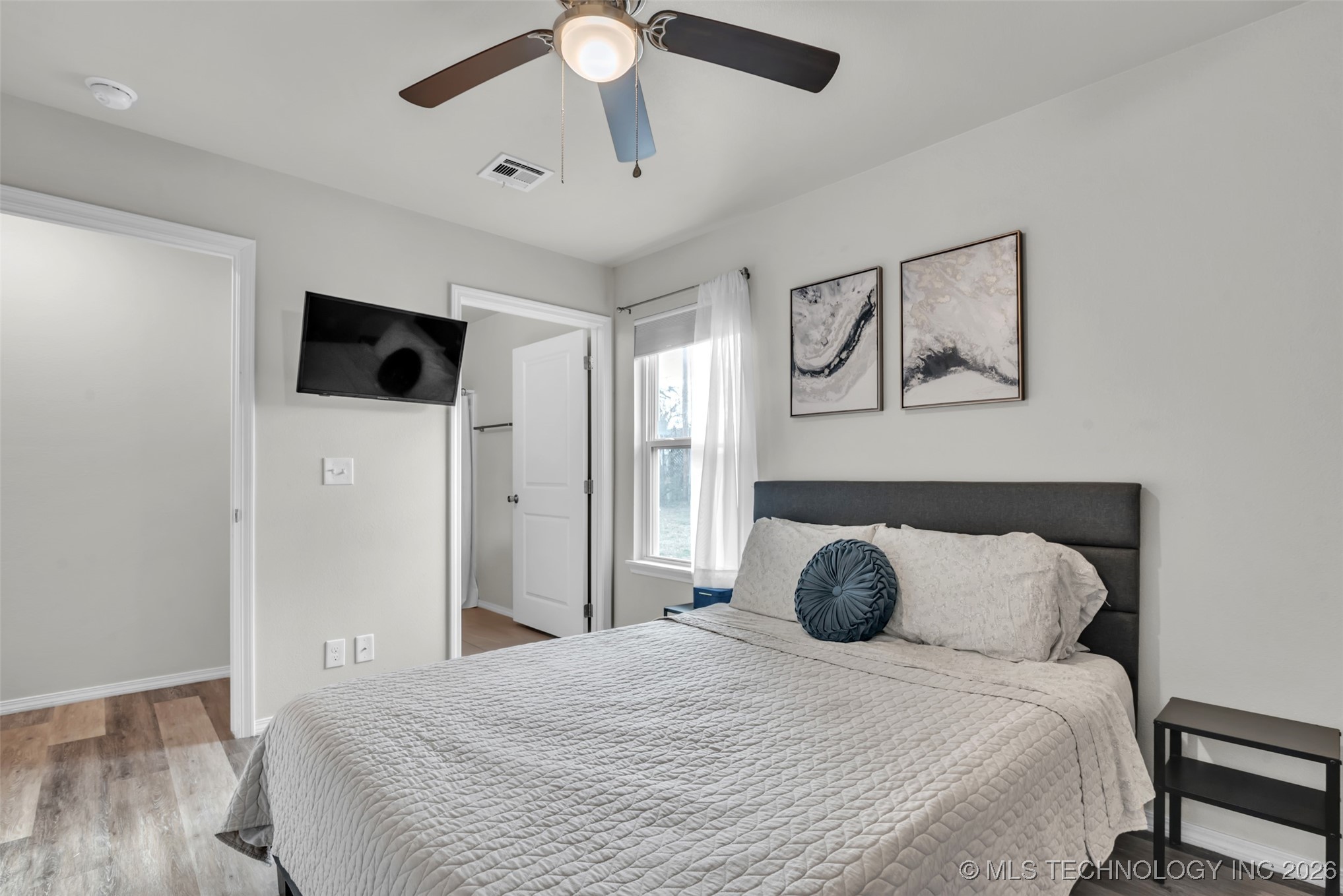 2618 E Oklahoma Street Property Photo 18