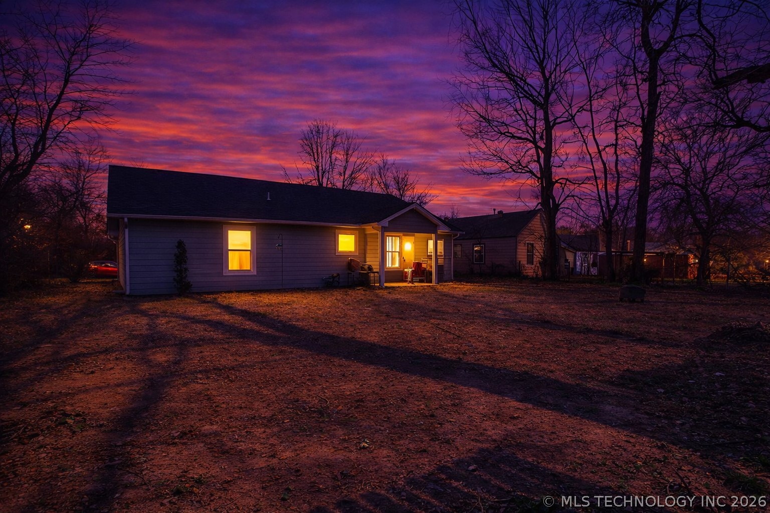 2618 E Oklahoma Street Property Photo 25