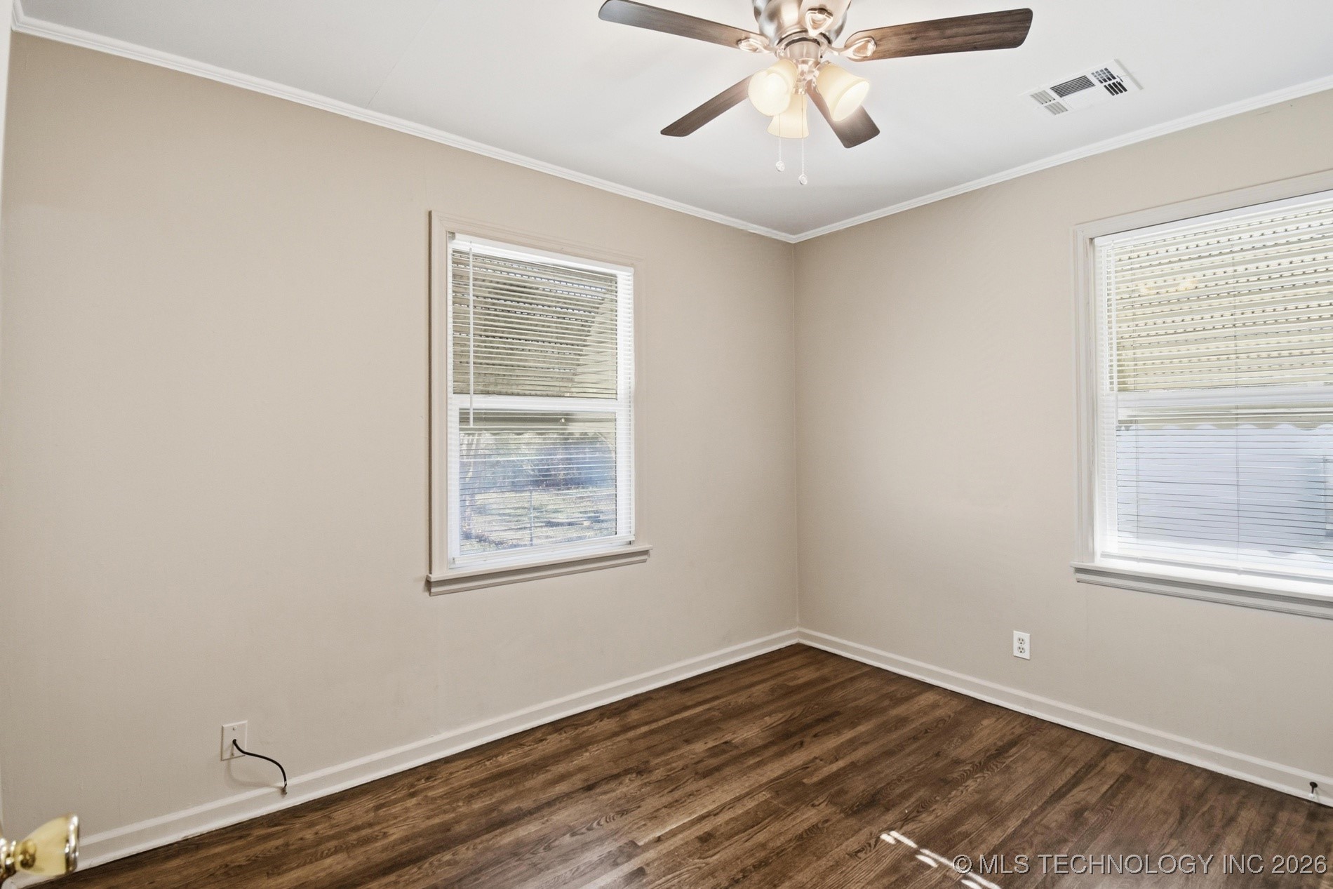 729 N 72nd East Avenue Property Photo 13