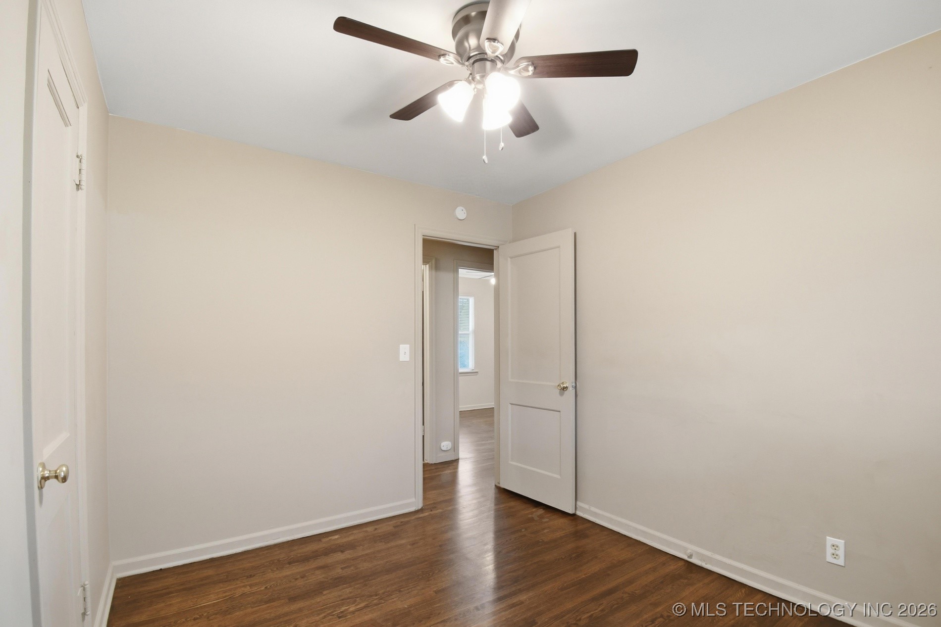 729 N 72nd East Avenue Property Photo 22