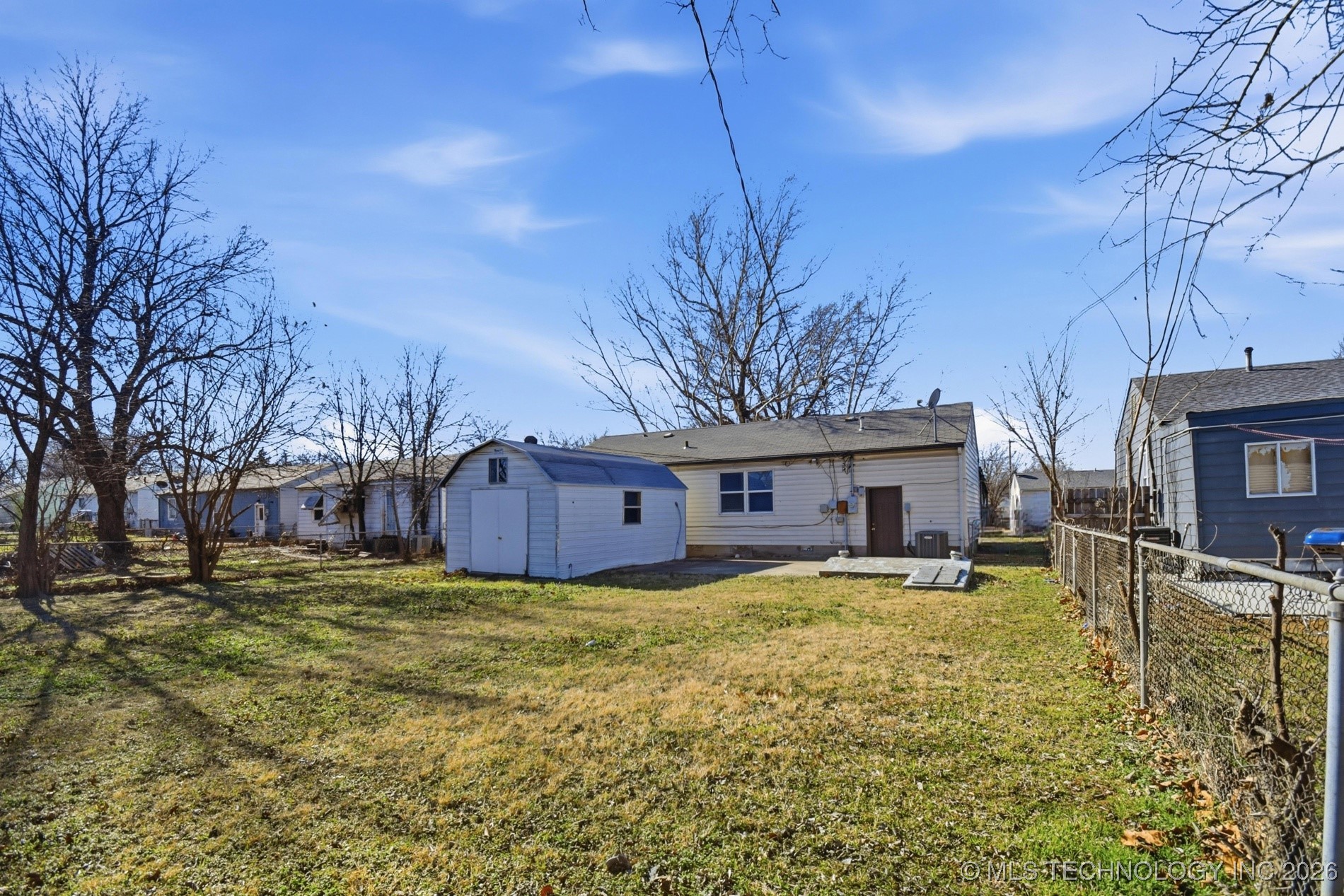 729 N 72nd East Avenue Property Photo 25