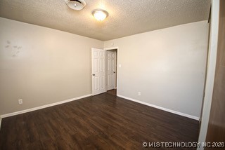 4710 S Fulton Place Property Photo 10