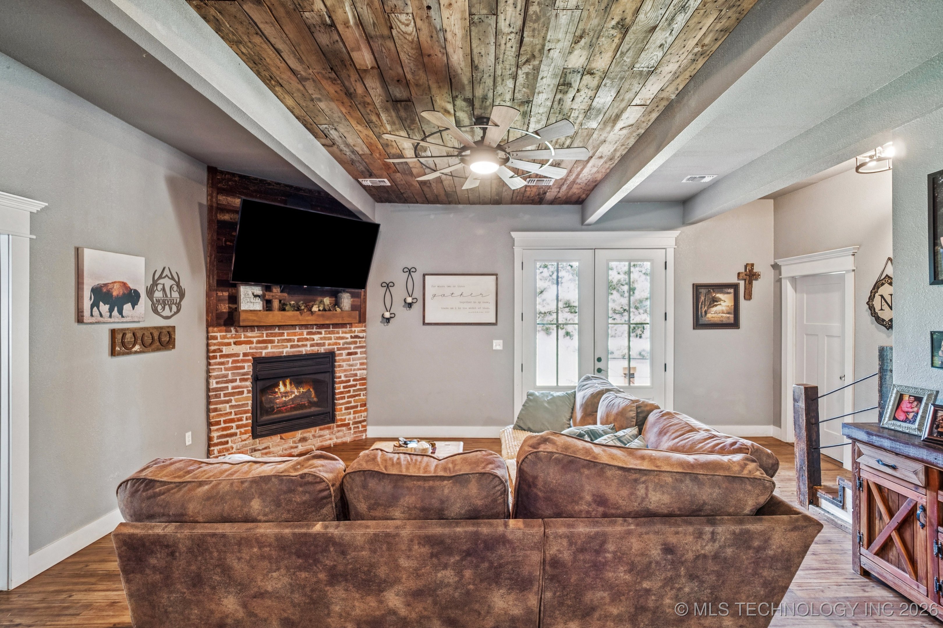 24277 S 497th West Avenue Property Photo 6